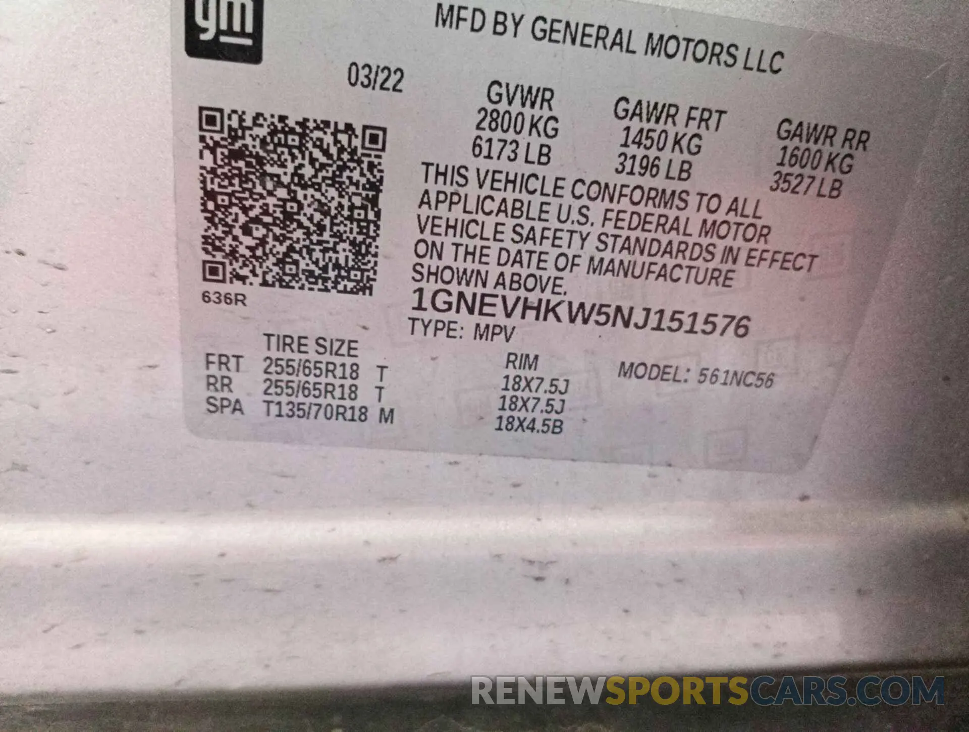 4 Photograph of a damaged car 1GNEVHKW5NJ151576 CHEVROLET TRAVERSE 2022