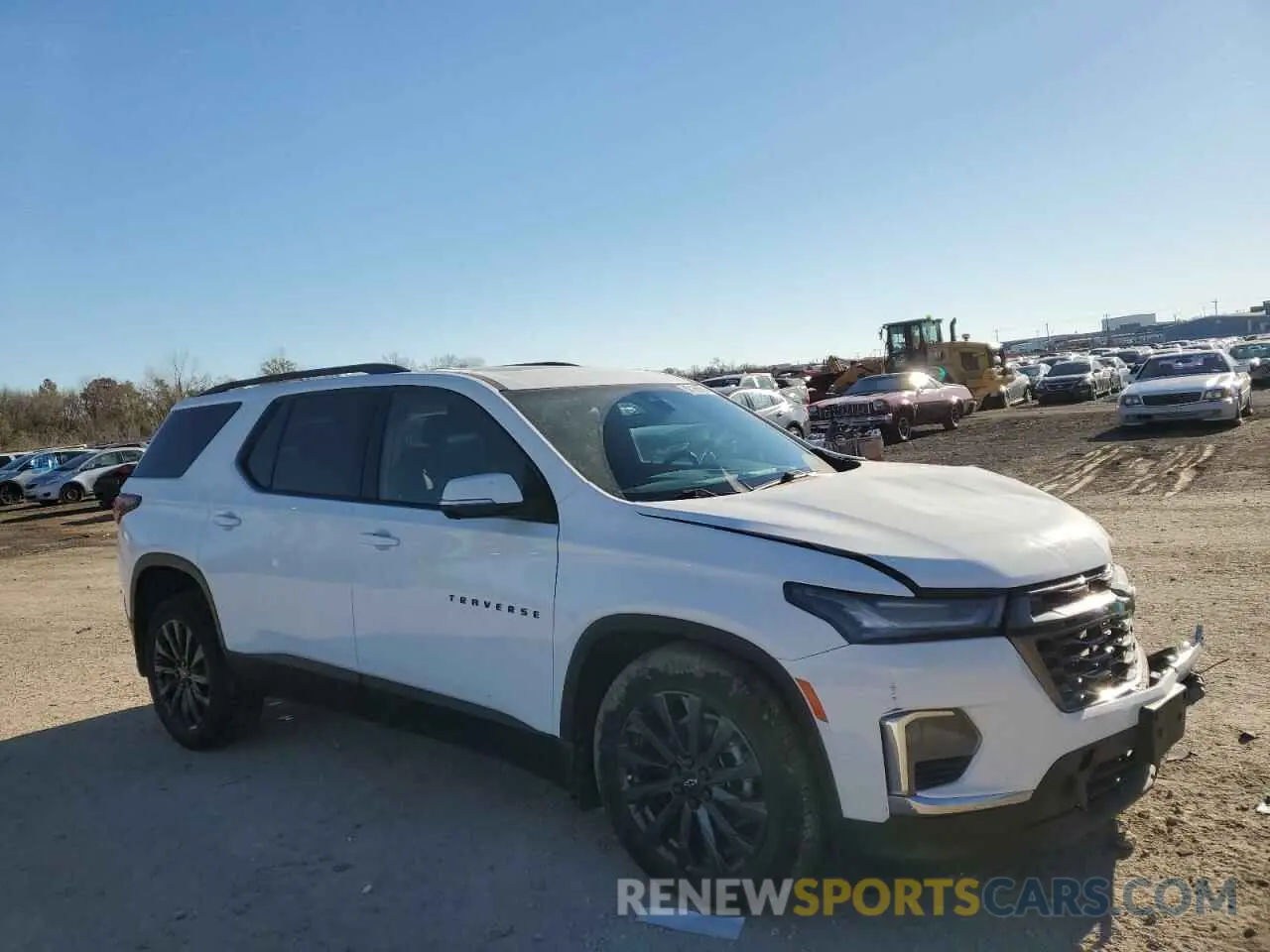 4 Photograph of a damaged car 1GNEVJKW4NJ188724 CHEVROLET TRAVERSE 2022