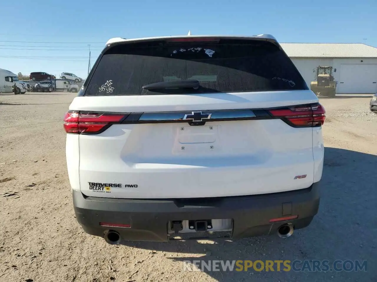 6 Photograph of a damaged car 1GNEVJKW4NJ188724 CHEVROLET TRAVERSE 2022