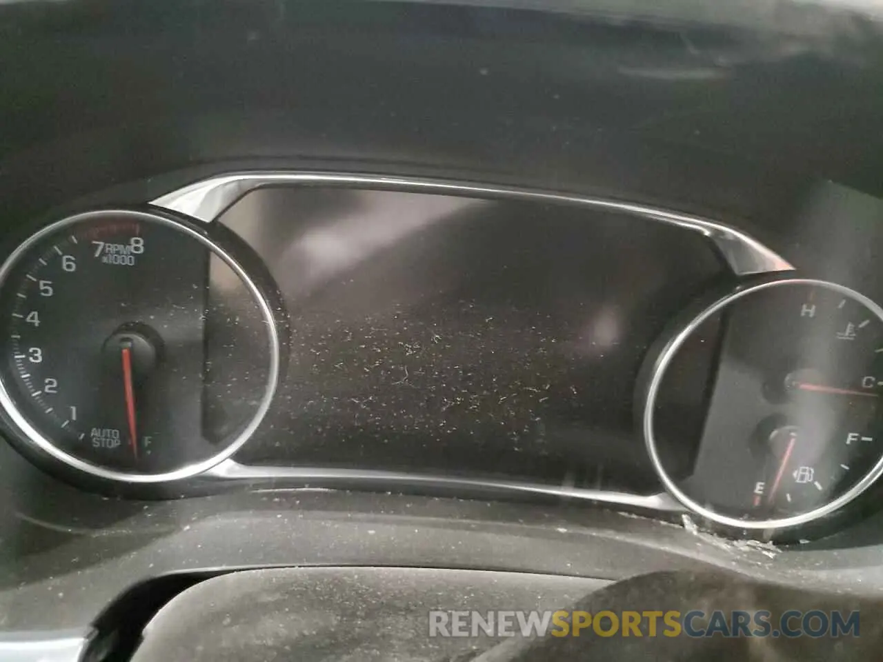 9 Photograph of a damaged car 1GNEVKKW2NJ138460 CHEVROLET TRAVERSE 2022