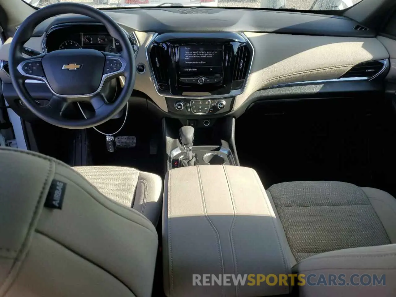 8 Photograph of a damaged car 1GNEVLKWXNJ107625 CHEVROLET TRAVERSE 2022