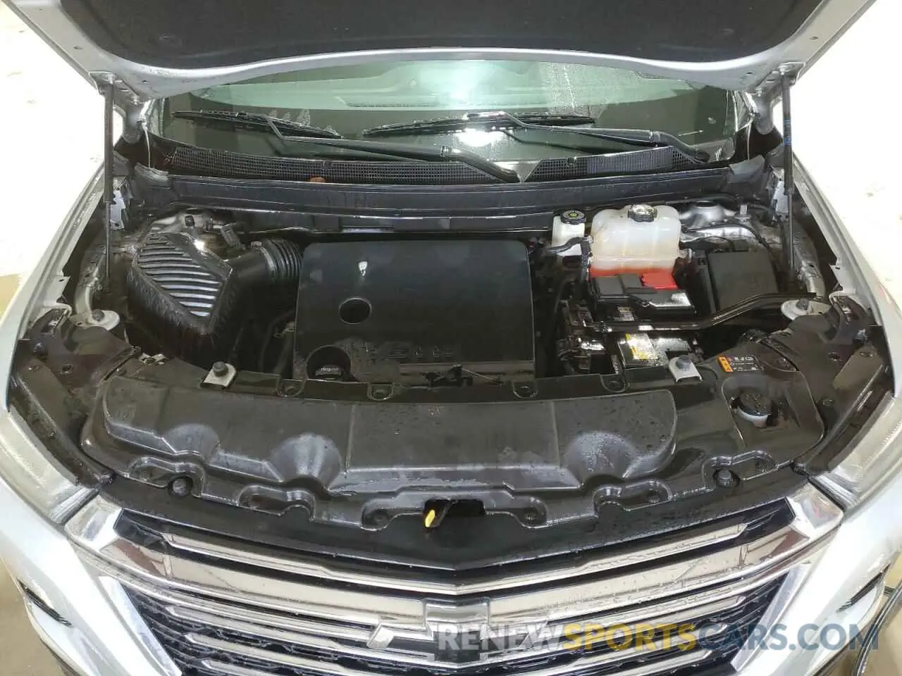 12 Photograph of a damaged car 1GNEVMKW6NJ139137 CHEVROLET TRAVERSE 2022