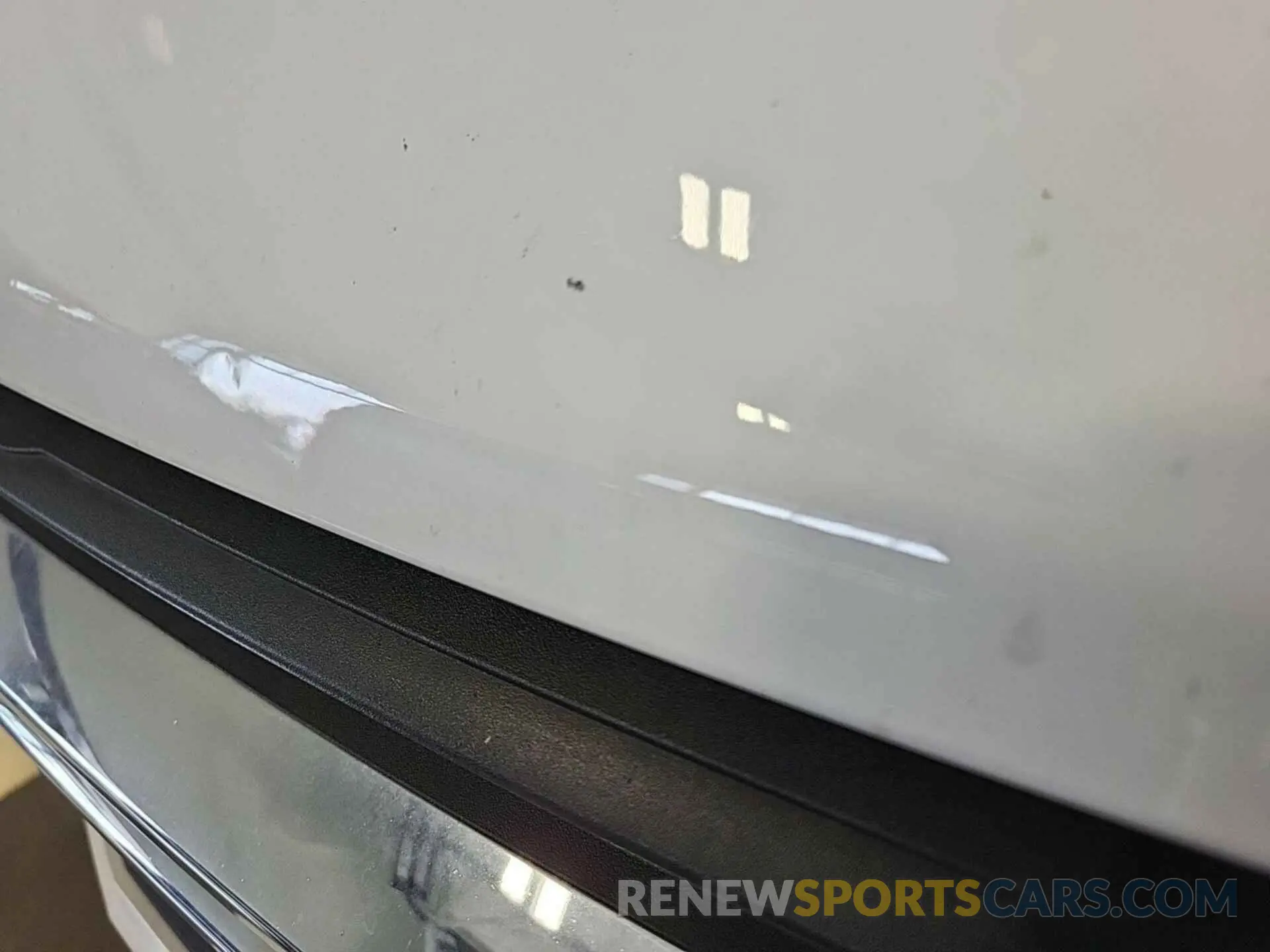 19 Photograph of a damaged car 1GNERFKW3PJ114117 CHEVROLET TRAVERSE 2023