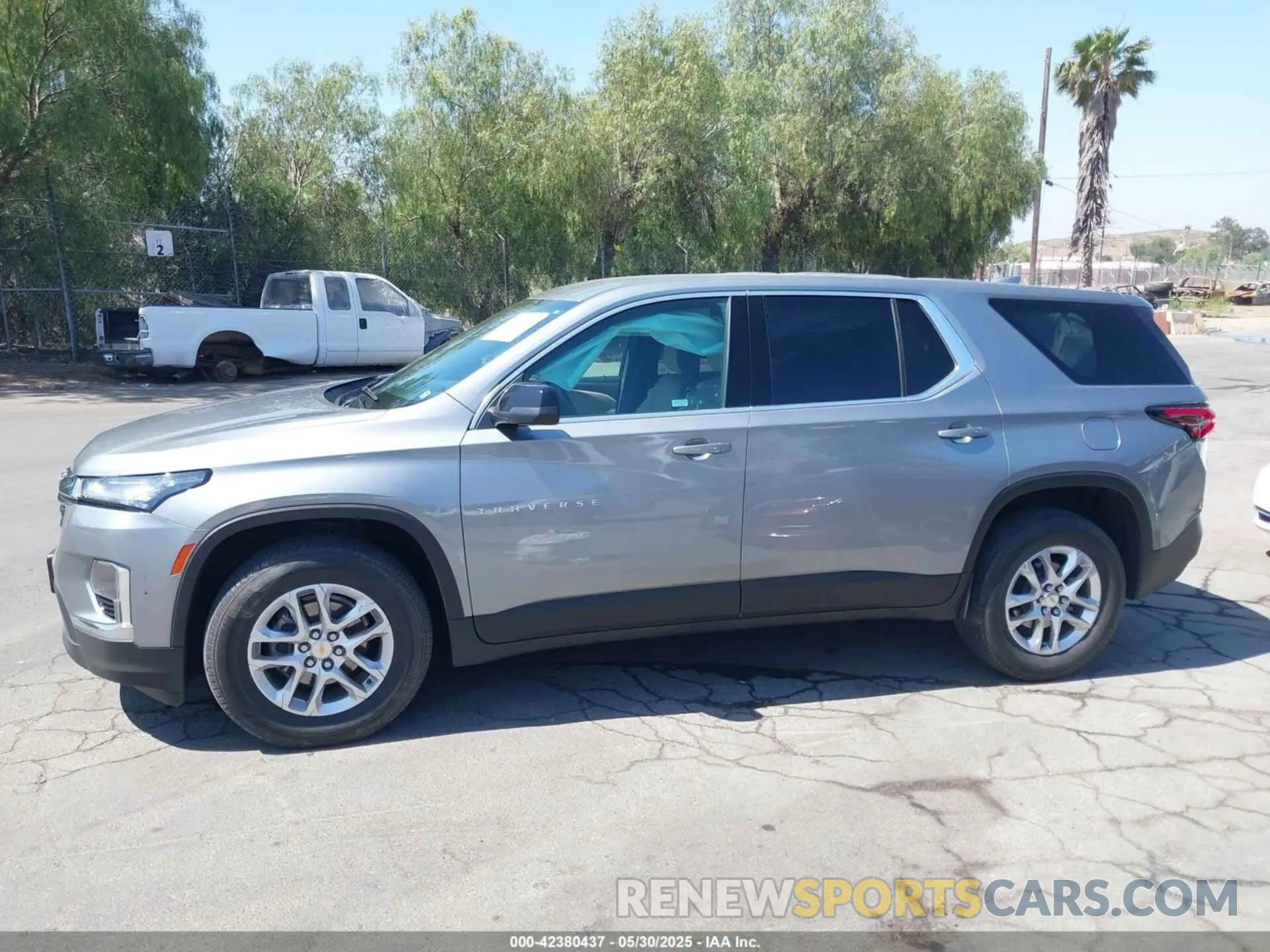 14 Photograph of a damaged car 1GNERFKW3PJ342912 CHEVROLET TRAVERSE 2023