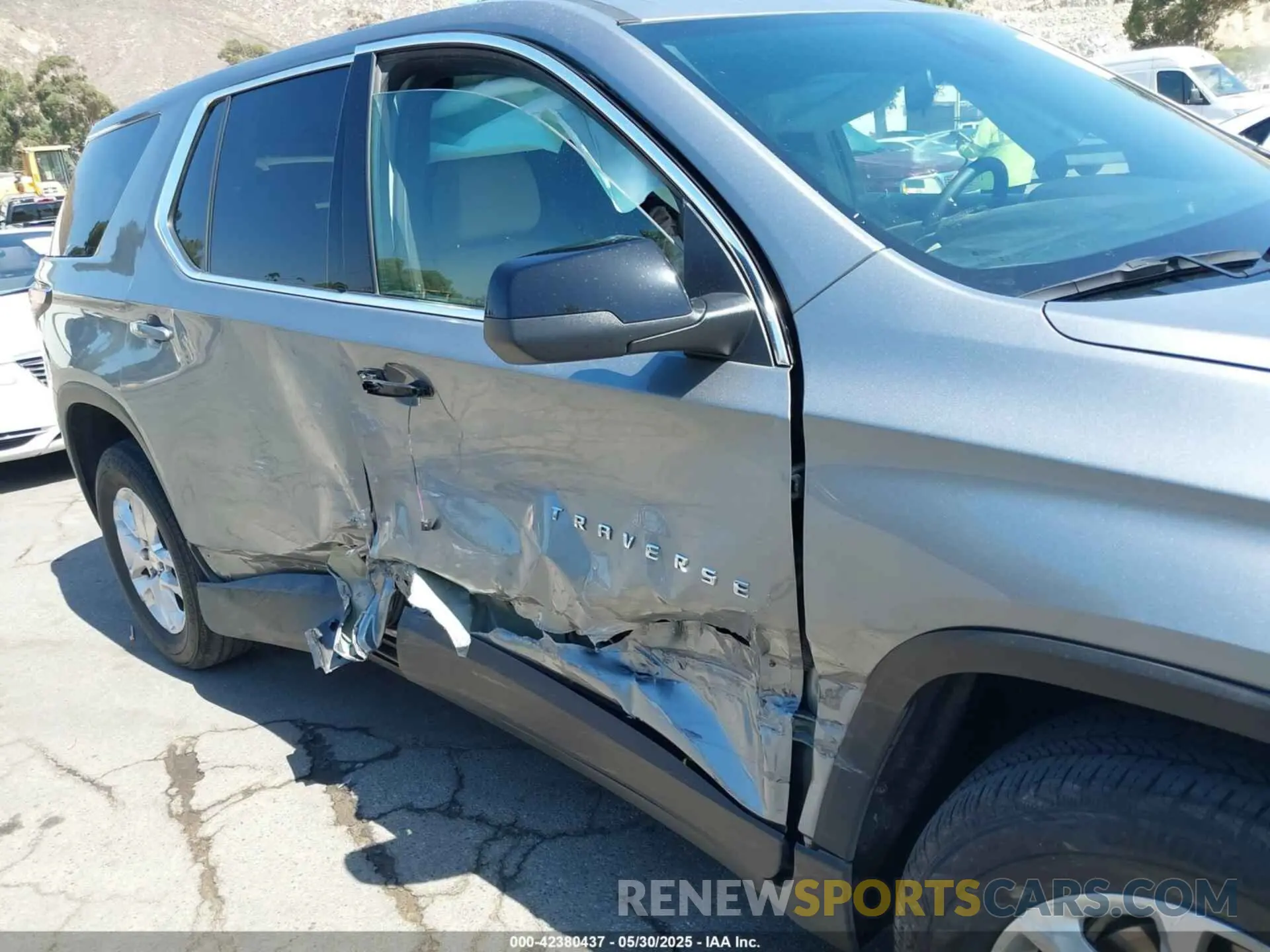 6 Photograph of a damaged car 1GNERFKW3PJ342912 CHEVROLET TRAVERSE 2023