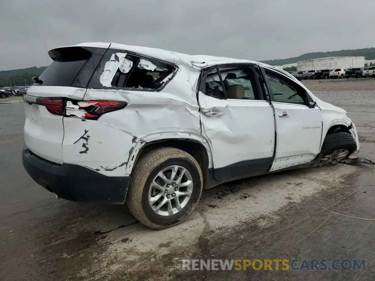 3 Photograph of a damaged car 1GNERFKW3PJ343638 CHEVROLET TRAVERSE 2023