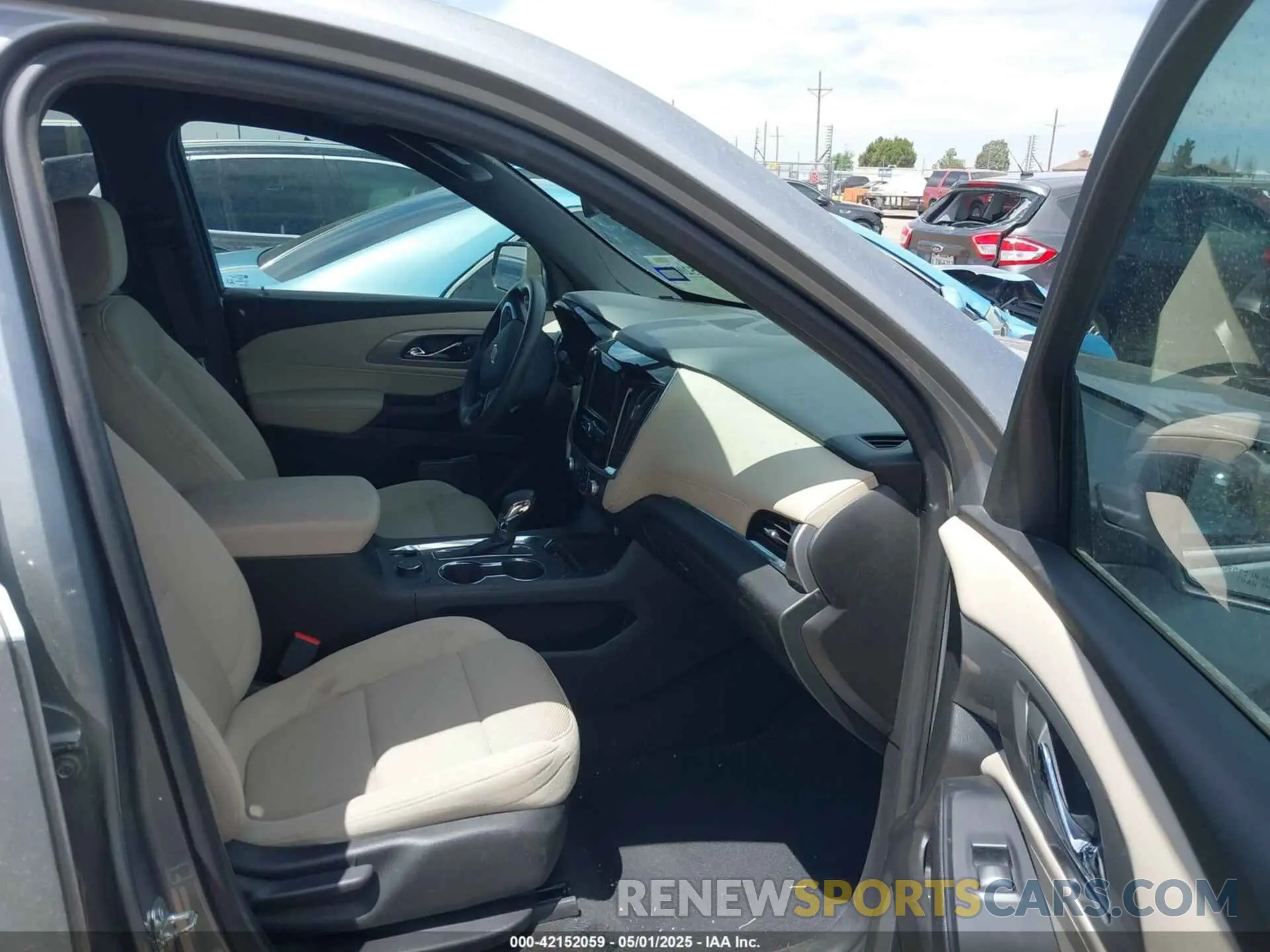 5 Photograph of a damaged car 1GNERFKW6PJ101765 CHEVROLET TRAVERSE 2023