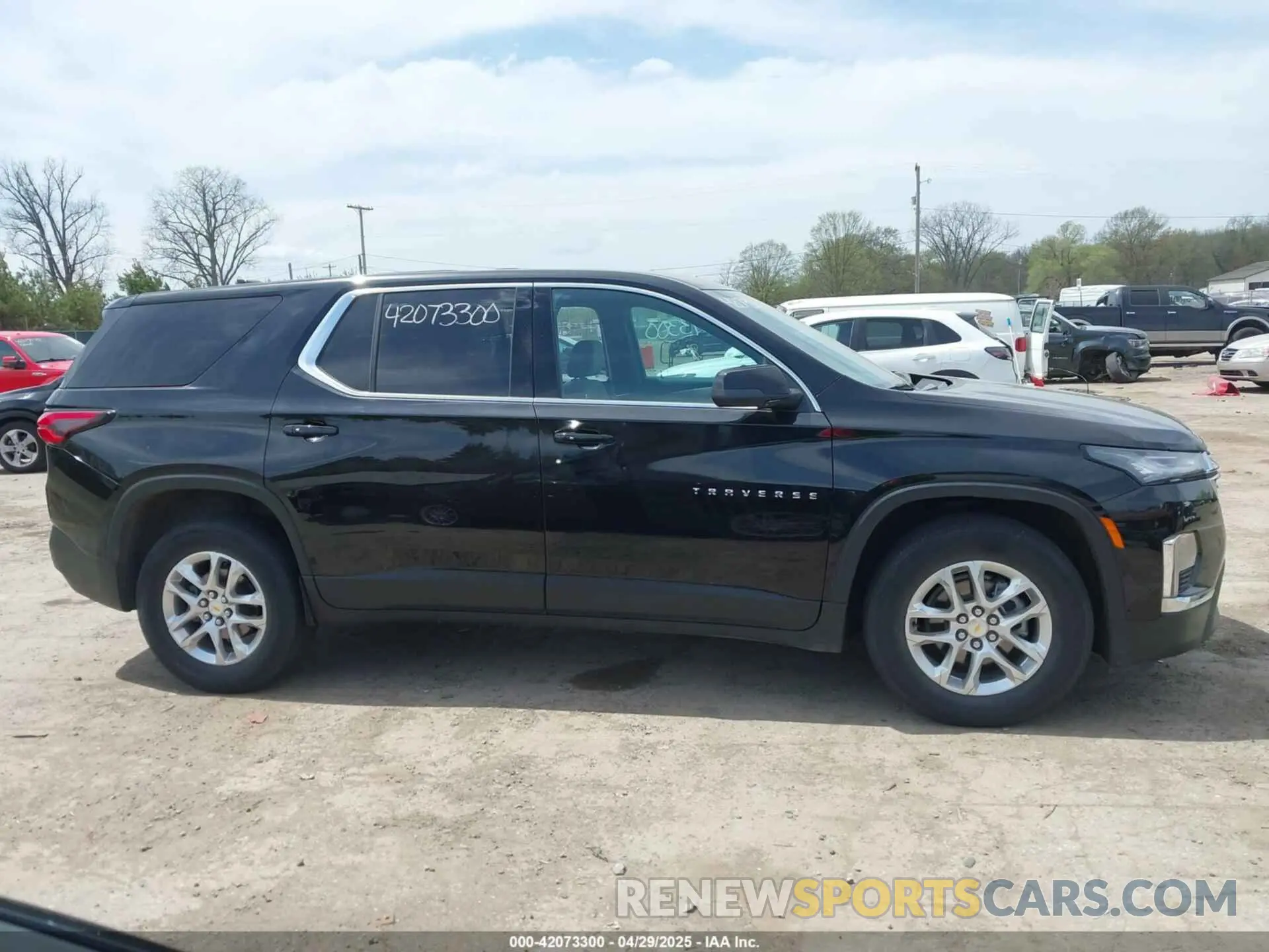 13 Photograph of a damaged car 1GNERFKW6PJ103791 CHEVROLET TRAVERSE 2023