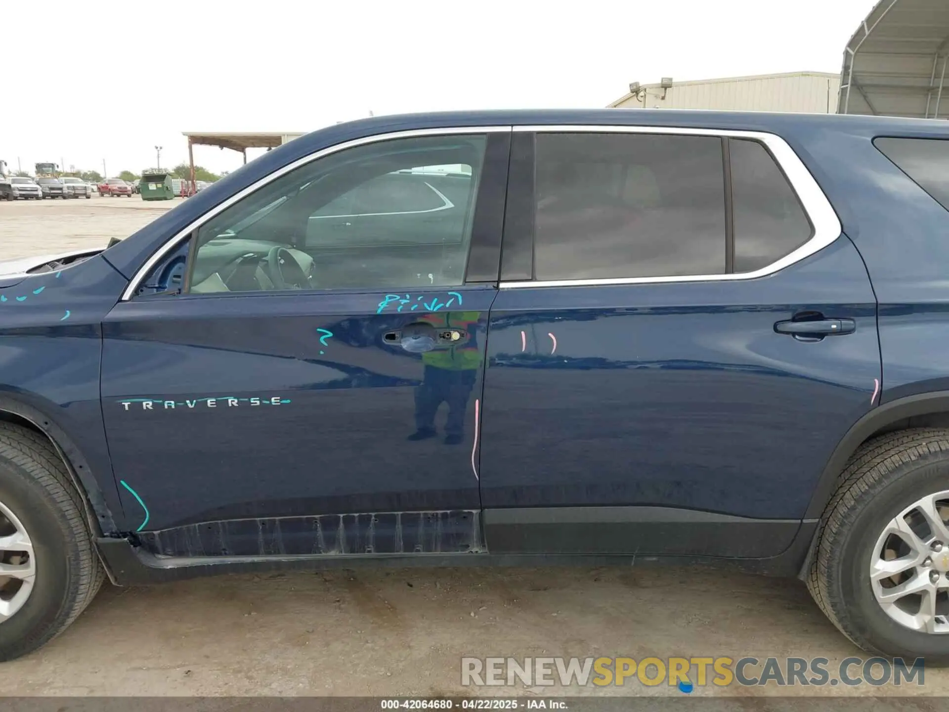 15 Photograph of a damaged car 1GNERFKW6PJ221839 CHEVROLET TRAVERSE 2023