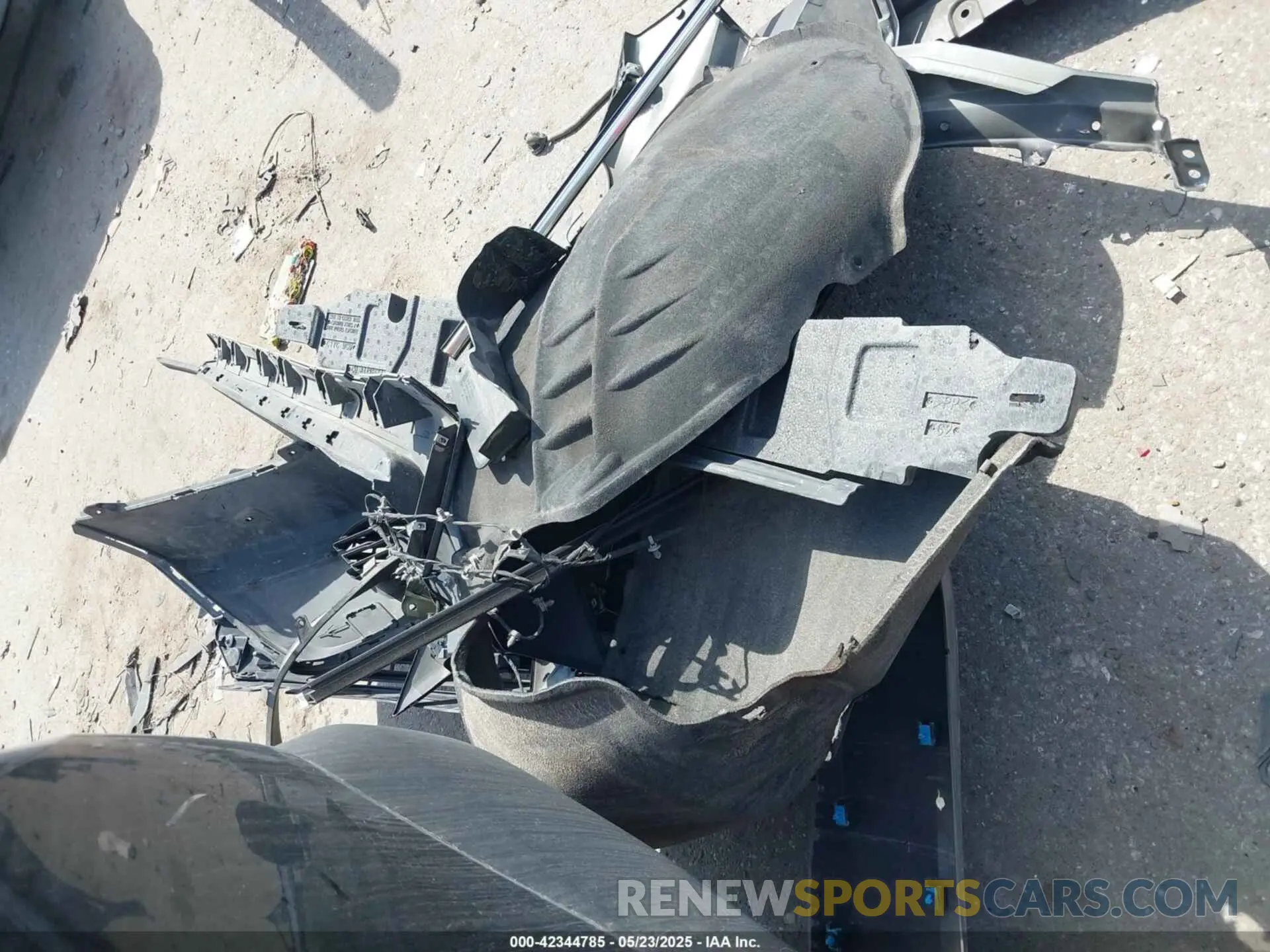 11 Photograph of a damaged car 1GNERFKW6PJ282799 CHEVROLET TRAVERSE 2023