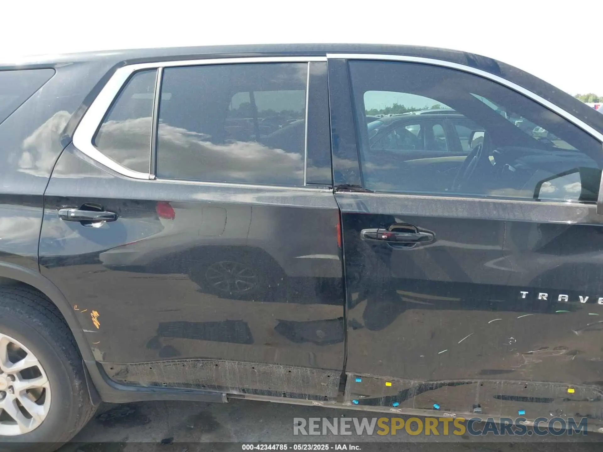 13 Photograph of a damaged car 1GNERFKW6PJ282799 CHEVROLET TRAVERSE 2023