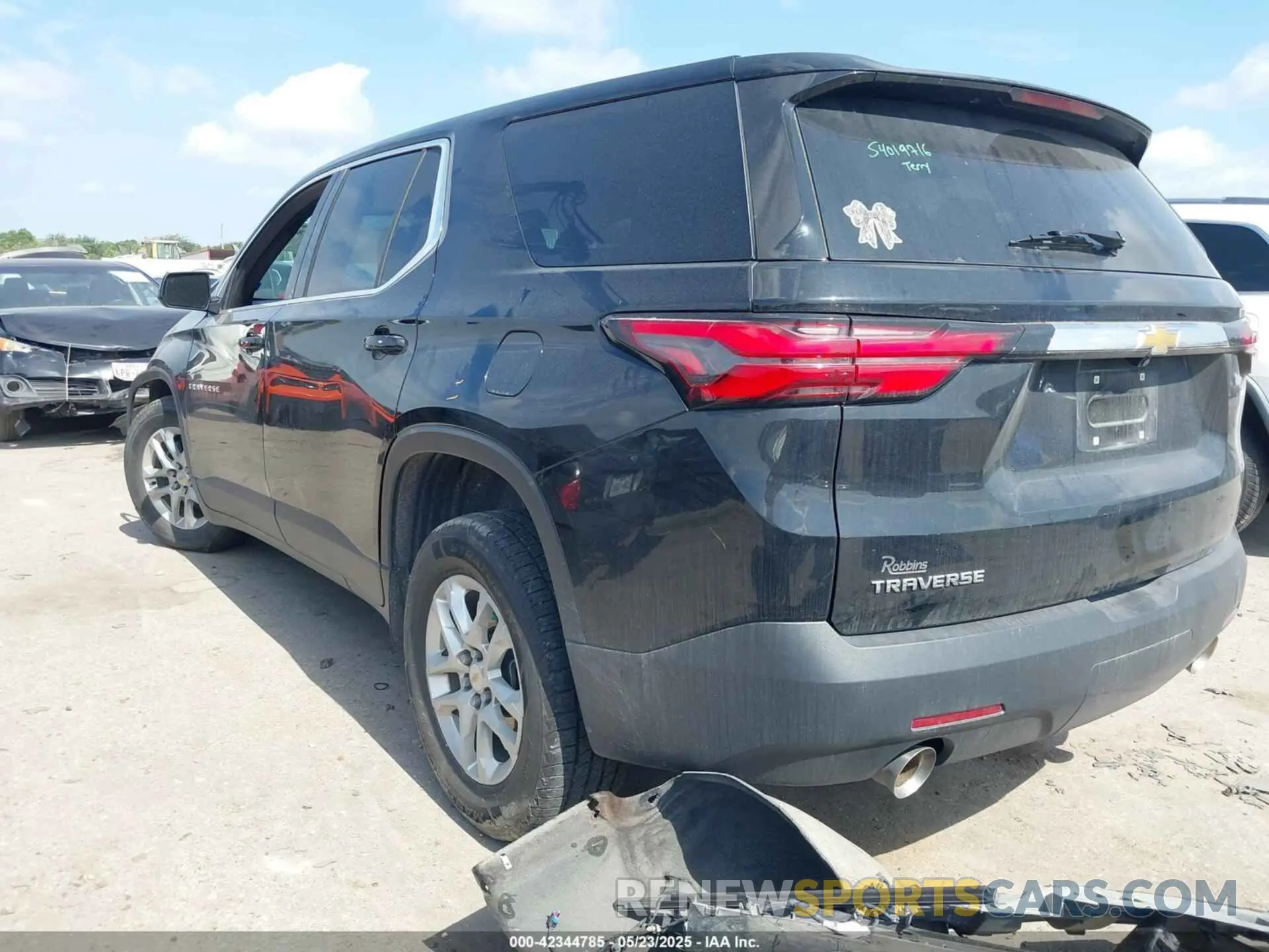3 Photograph of a damaged car 1GNERFKW6PJ282799 CHEVROLET TRAVERSE 2023