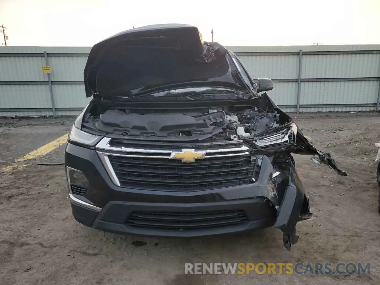 5 Photograph of a damaged car 1GNERFKW6PJ302596 CHEVROLET TRAVERSE 2023