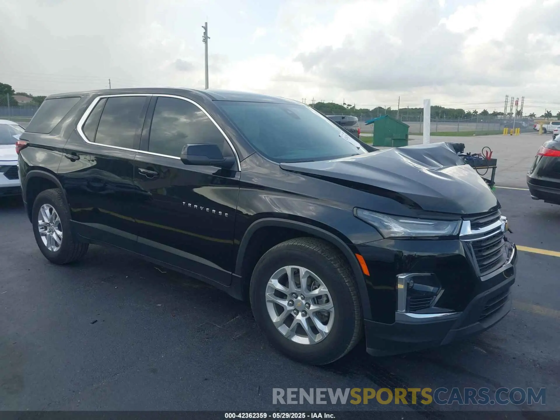 1 Photograph of a damaged car 1GNERFKW6PJ331614 CHEVROLET TRAVERSE 2023