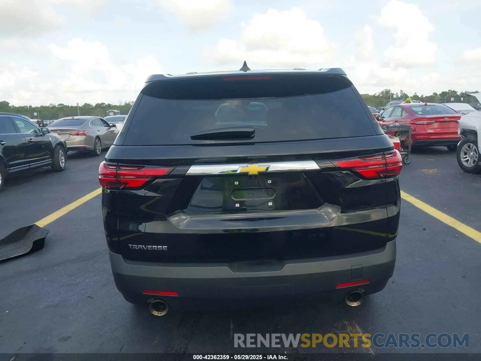 16 Photograph of a damaged car 1GNERFKW6PJ331614 CHEVROLET TRAVERSE 2023