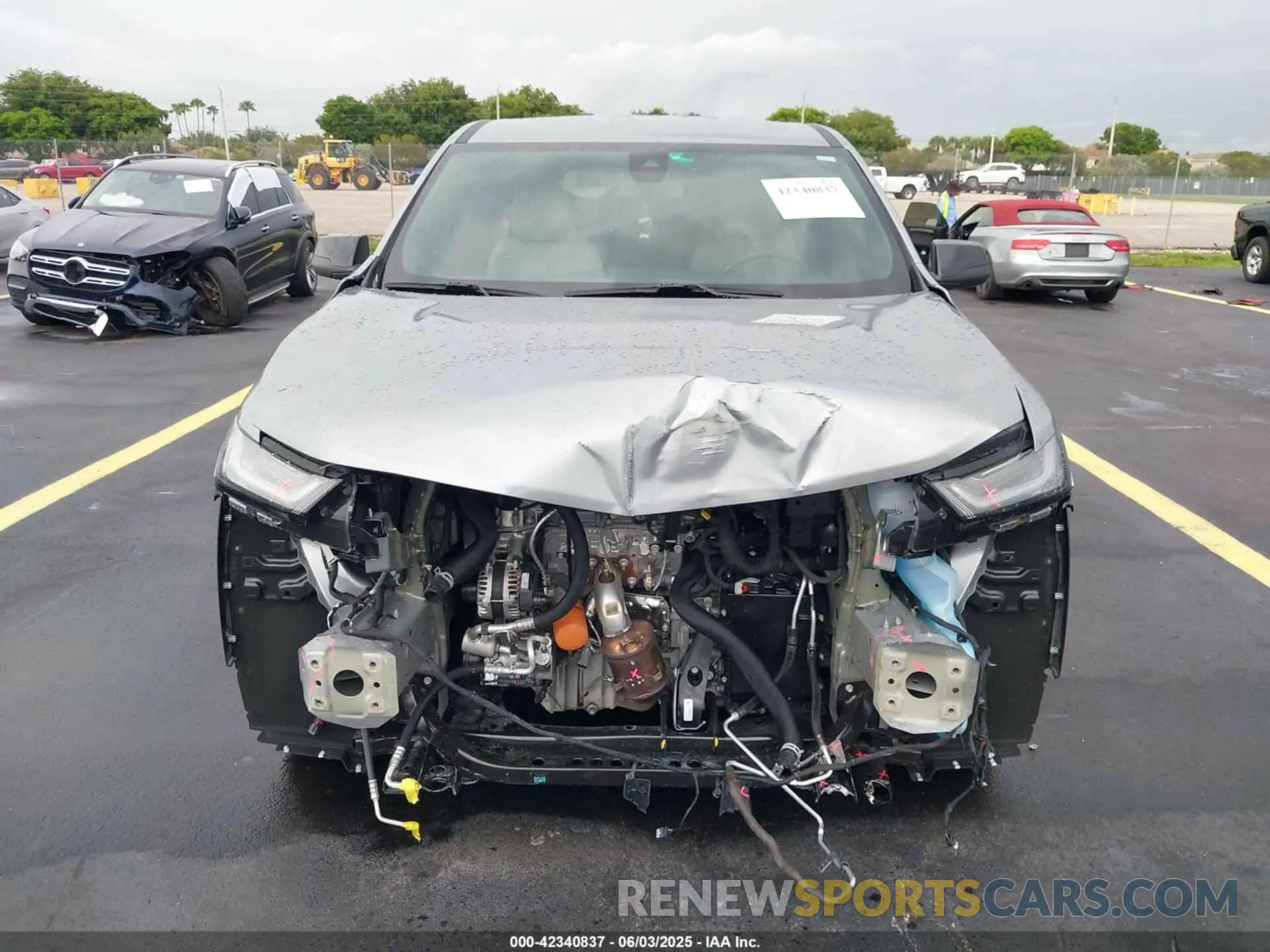 13 Photograph of a damaged car 1GNERFKW6PJ340667 CHEVROLET TRAVERSE 2023