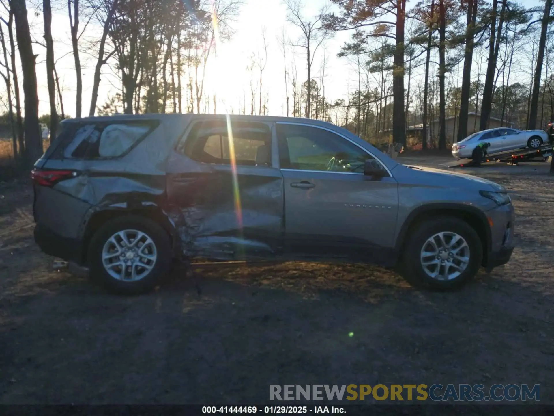 14 Photograph of a damaged car 1GNERFKW7PJ135438 CHEVROLET TRAVERSE 2023