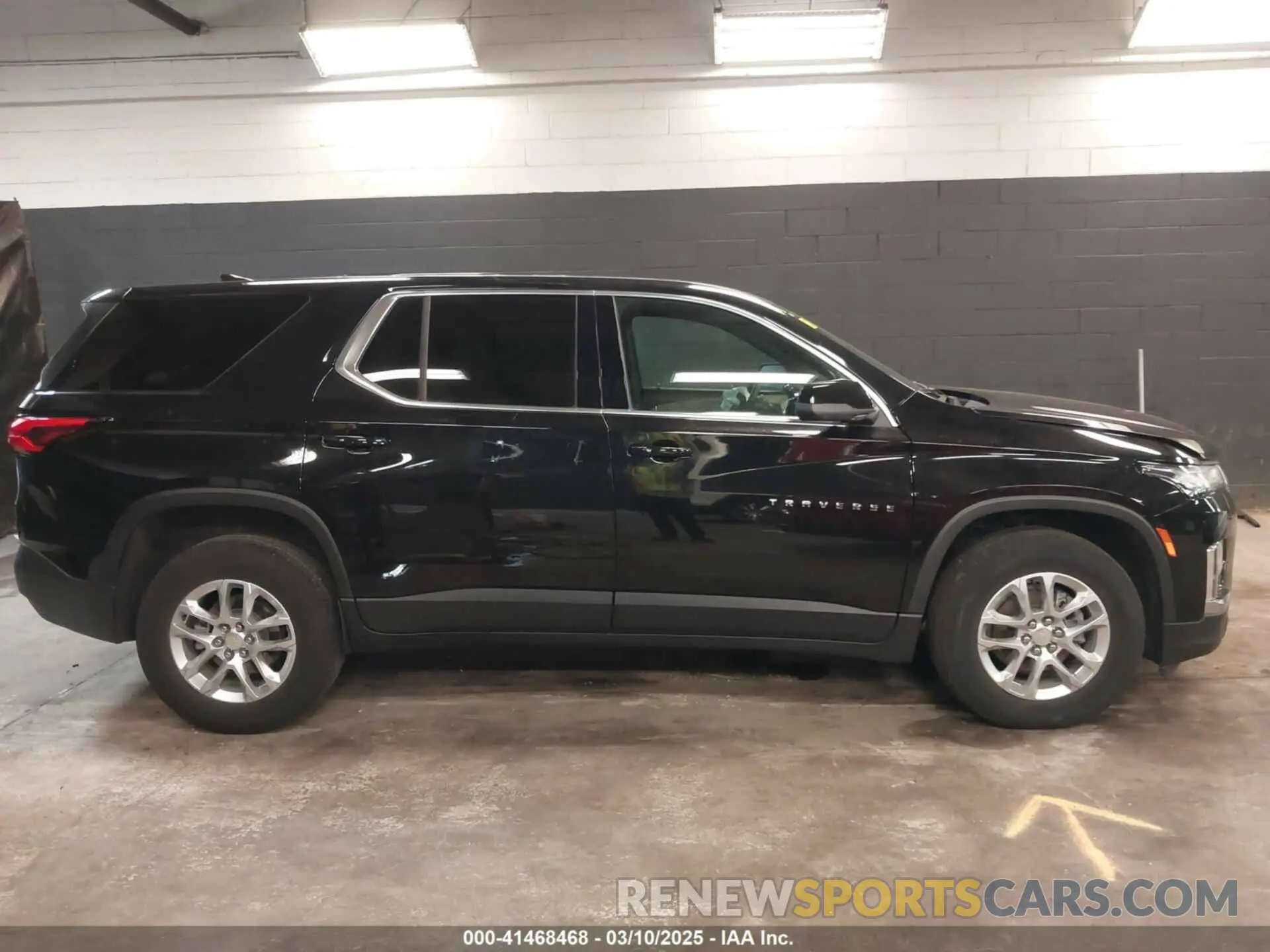 13 Photograph of a damaged car 1GNERFKW7PJ280480 CHEVROLET TRAVERSE 2023