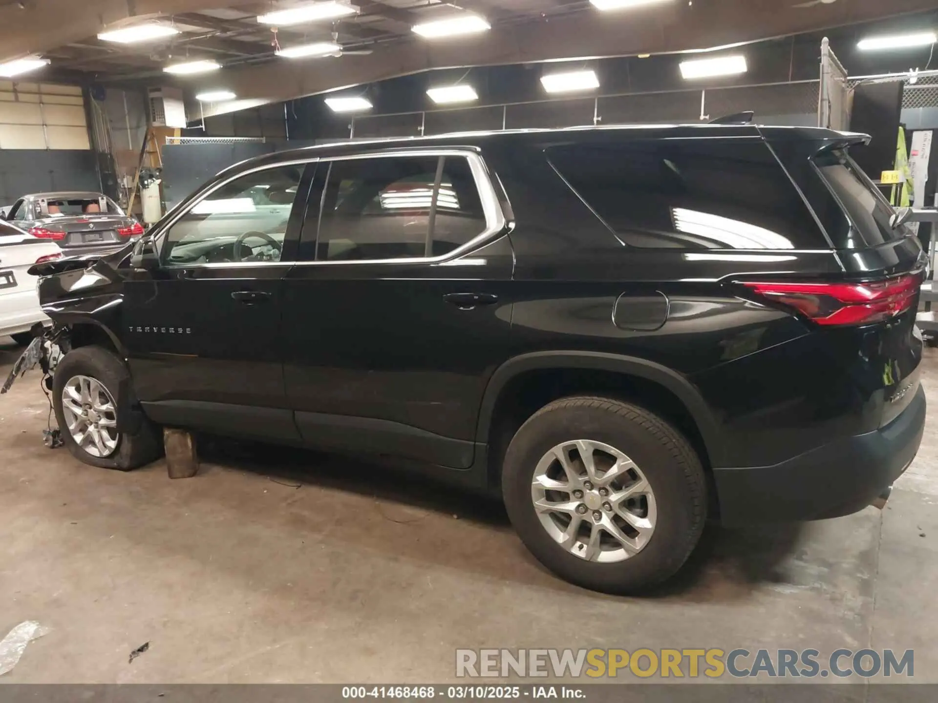 14 Photograph of a damaged car 1GNERFKW7PJ280480 CHEVROLET TRAVERSE 2023