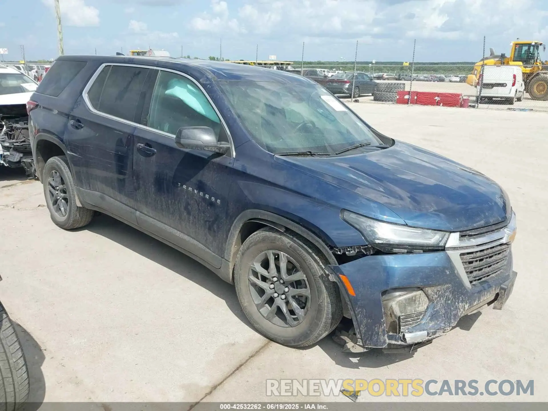 1 Photograph of a damaged car 1GNERFKW8PJ226038 CHEVROLET TRAVERSE 2023