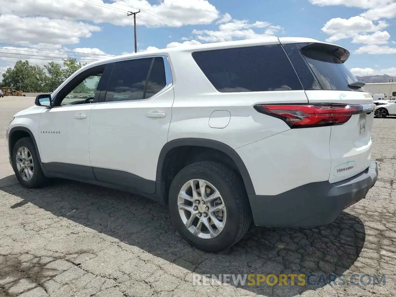 2 Photograph of a damaged car 1GNERFKW9PJ140561 CHEVROLET TRAVERSE 2023