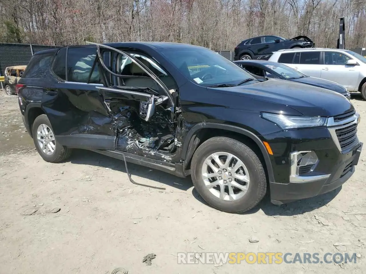 4 Photograph of a damaged car 1GNERFKW9PJ279511 CHEVROLET TRAVERSE 2023