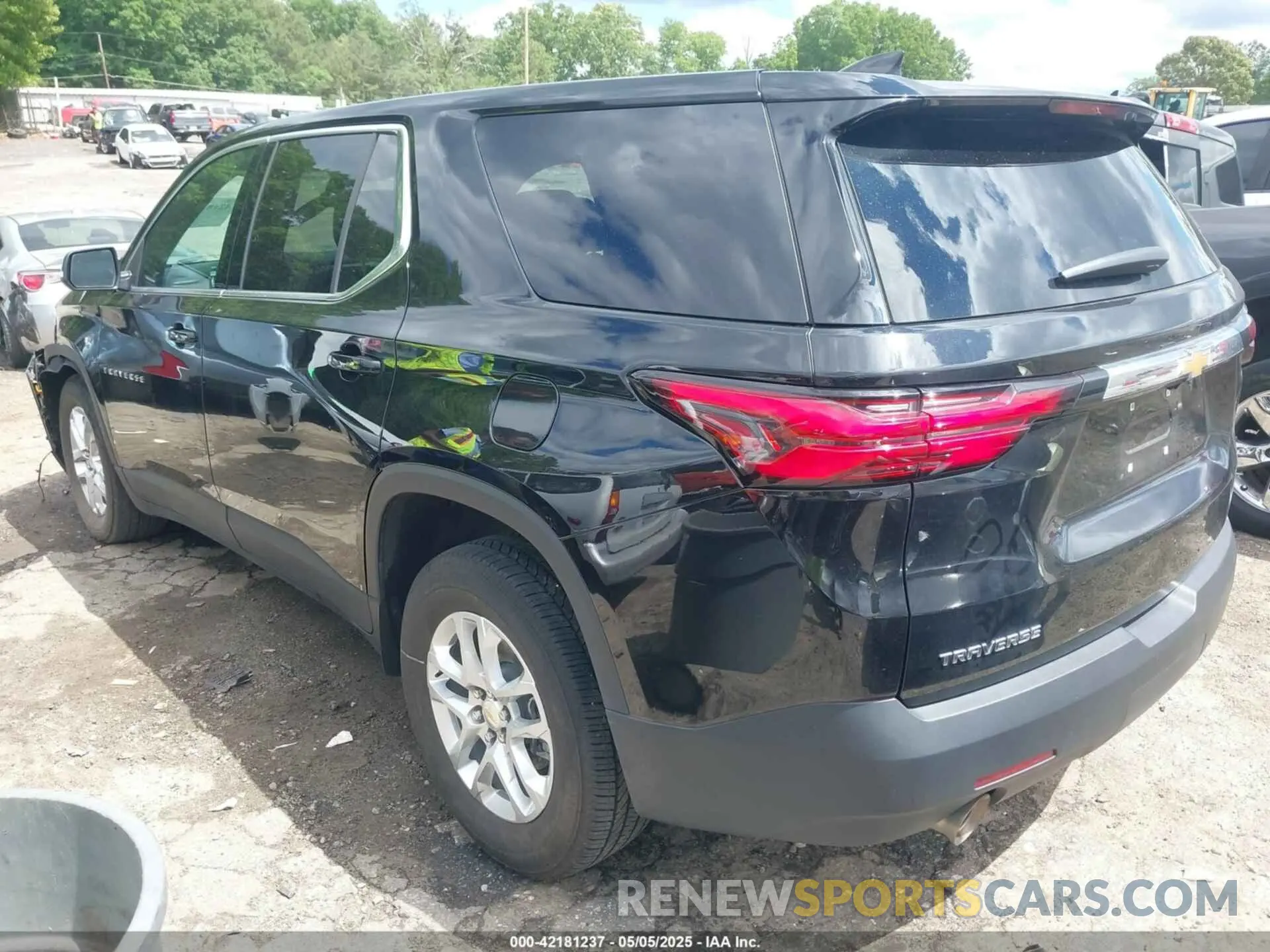 3 Photograph of a damaged car 1GNERFKW9PJ319344 CHEVROLET TRAVERSE 2023