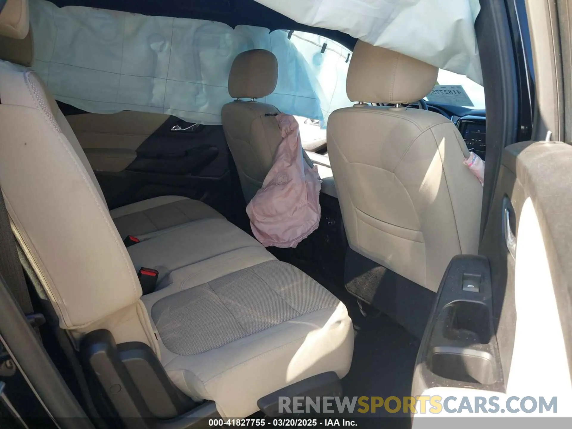 8 Photograph of a damaged car 1GNERFKW9PJ340291 CHEVROLET TRAVERSE 2023
