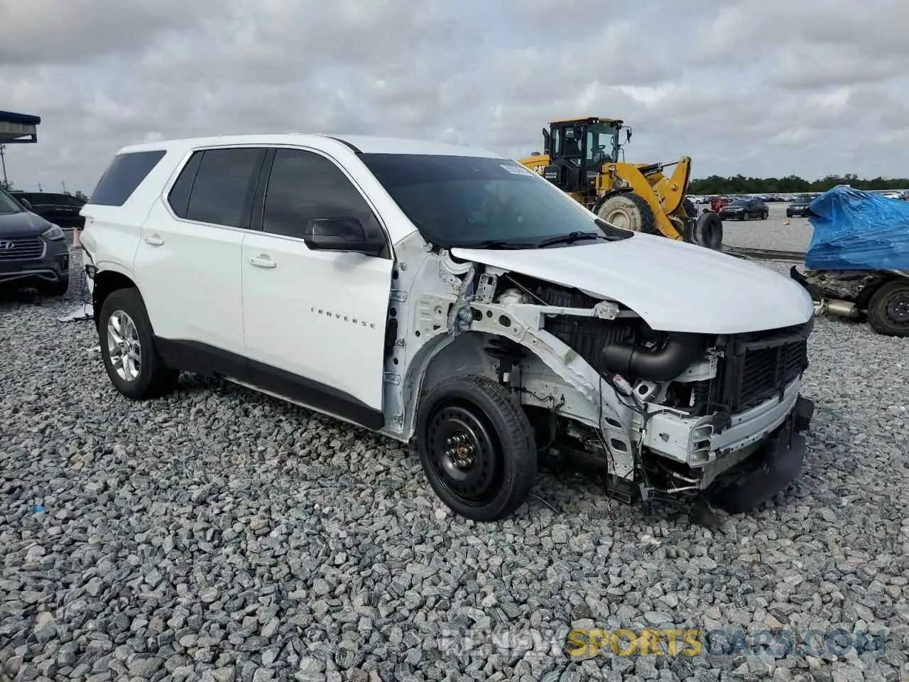 4 Photograph of a damaged car 1GNERFKWXPJ177179 CHEVROLET TRAVERSE 2023