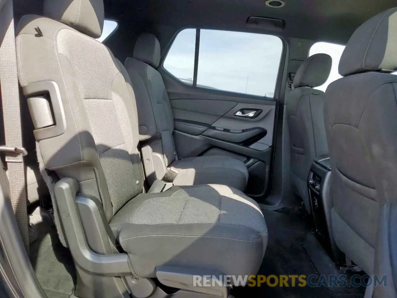 11 Photograph of a damaged car 1GNERGKW0PJ114436 CHEVROLET TRAVERSE 2023