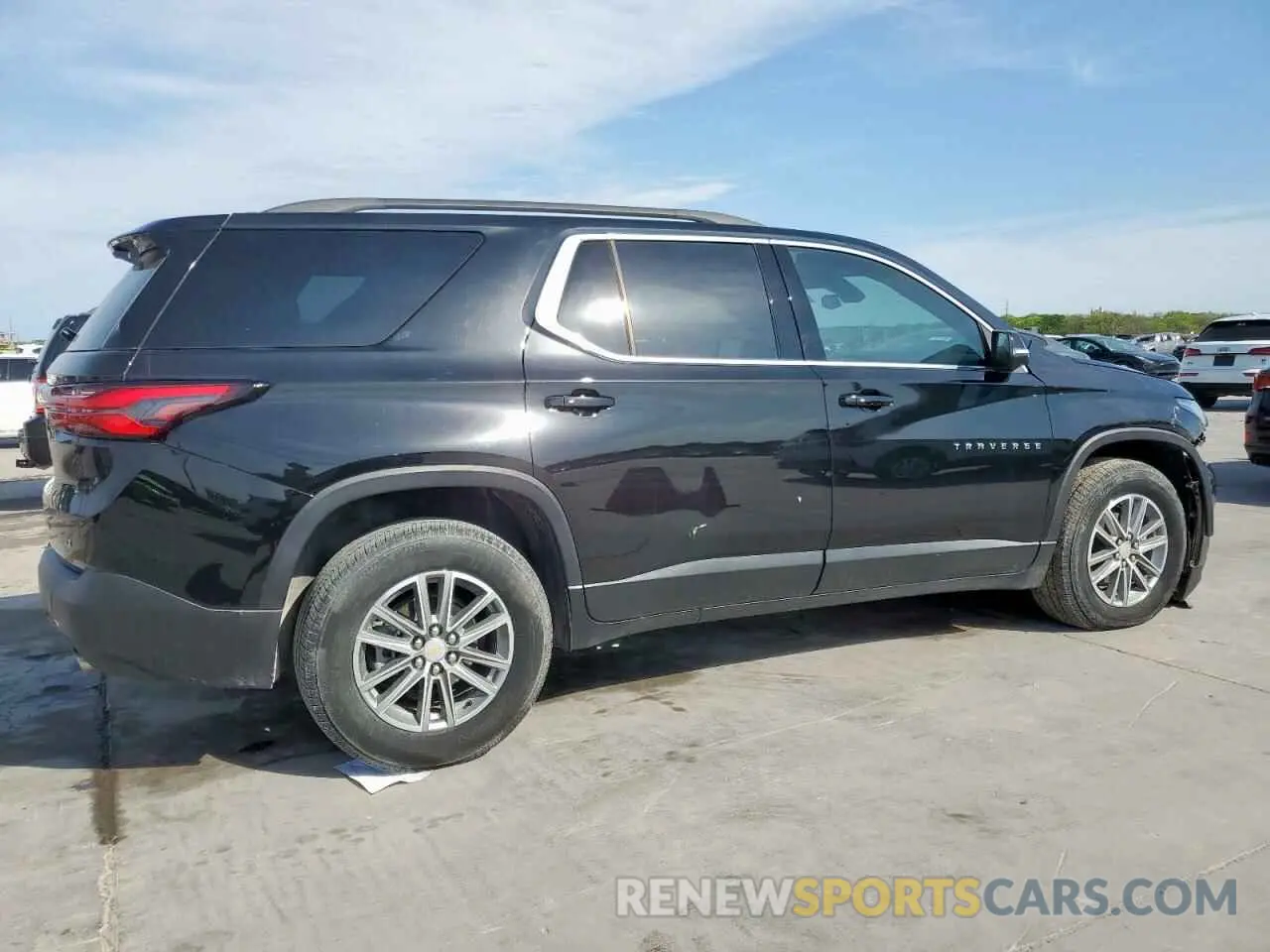 3 Photograph of a damaged car 1GNERGKW0PJ114436 CHEVROLET TRAVERSE 2023