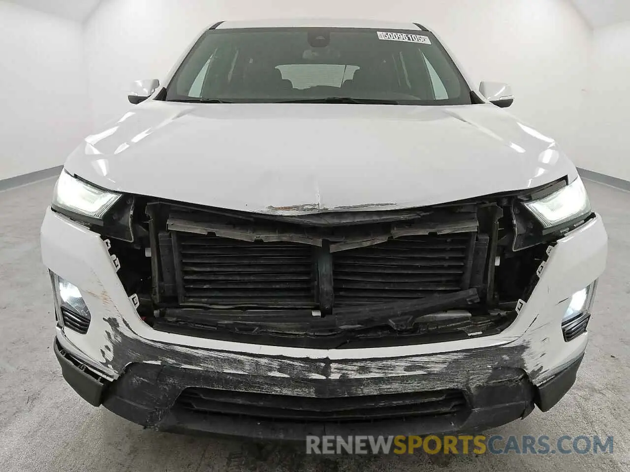 5 Photograph of a damaged car 1GNERGKW2PJ135658 CHEVROLET TRAVERSE 2023