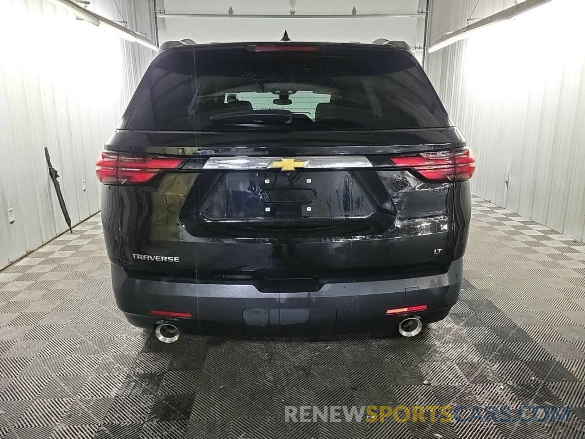 10 Photograph of a damaged car 1GNERGKW2PJ164268 CHEVROLET TRAVERSE 2023