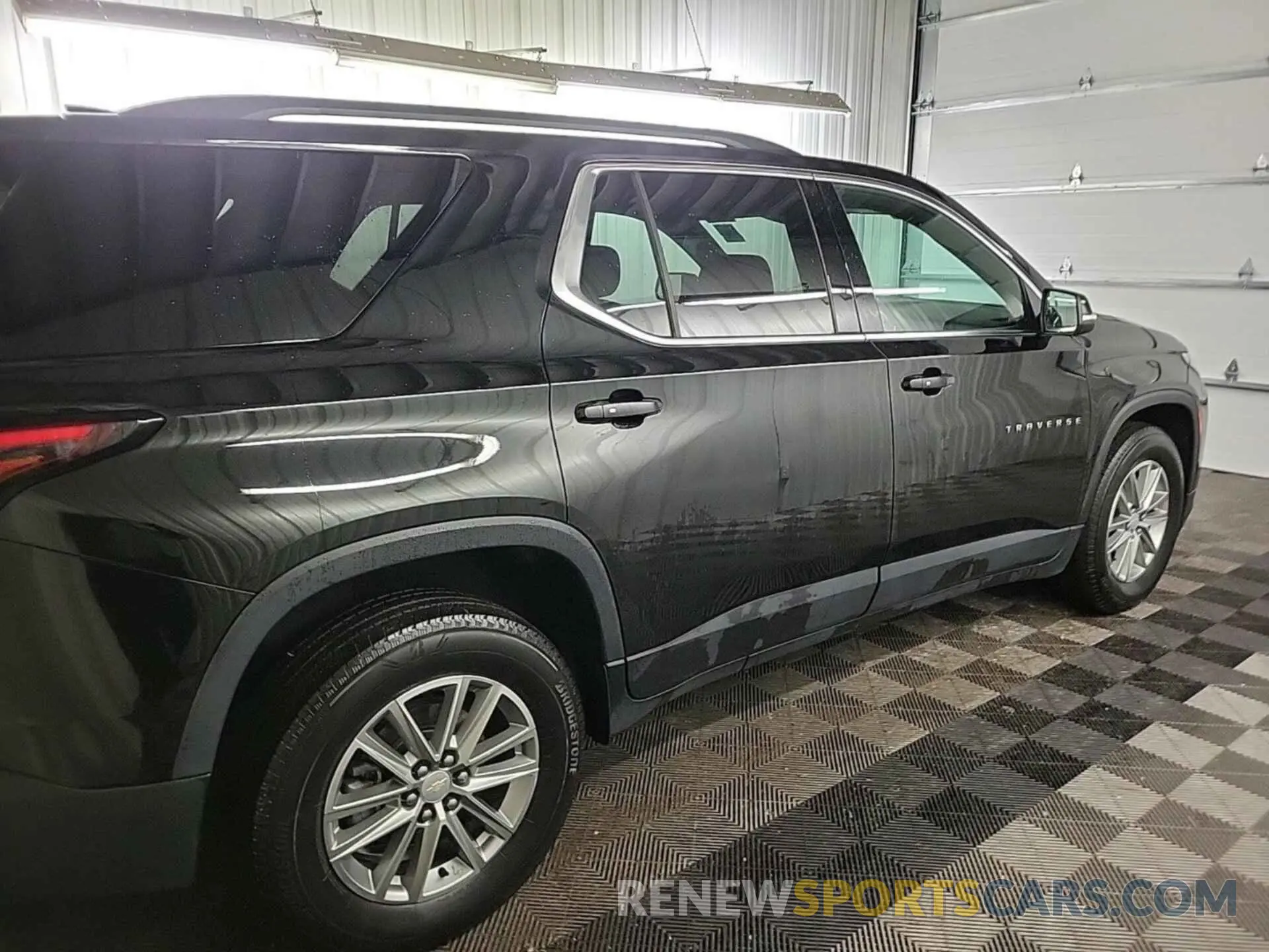 37 Photograph of a damaged car 1GNERGKW2PJ164268 CHEVROLET TRAVERSE 2023