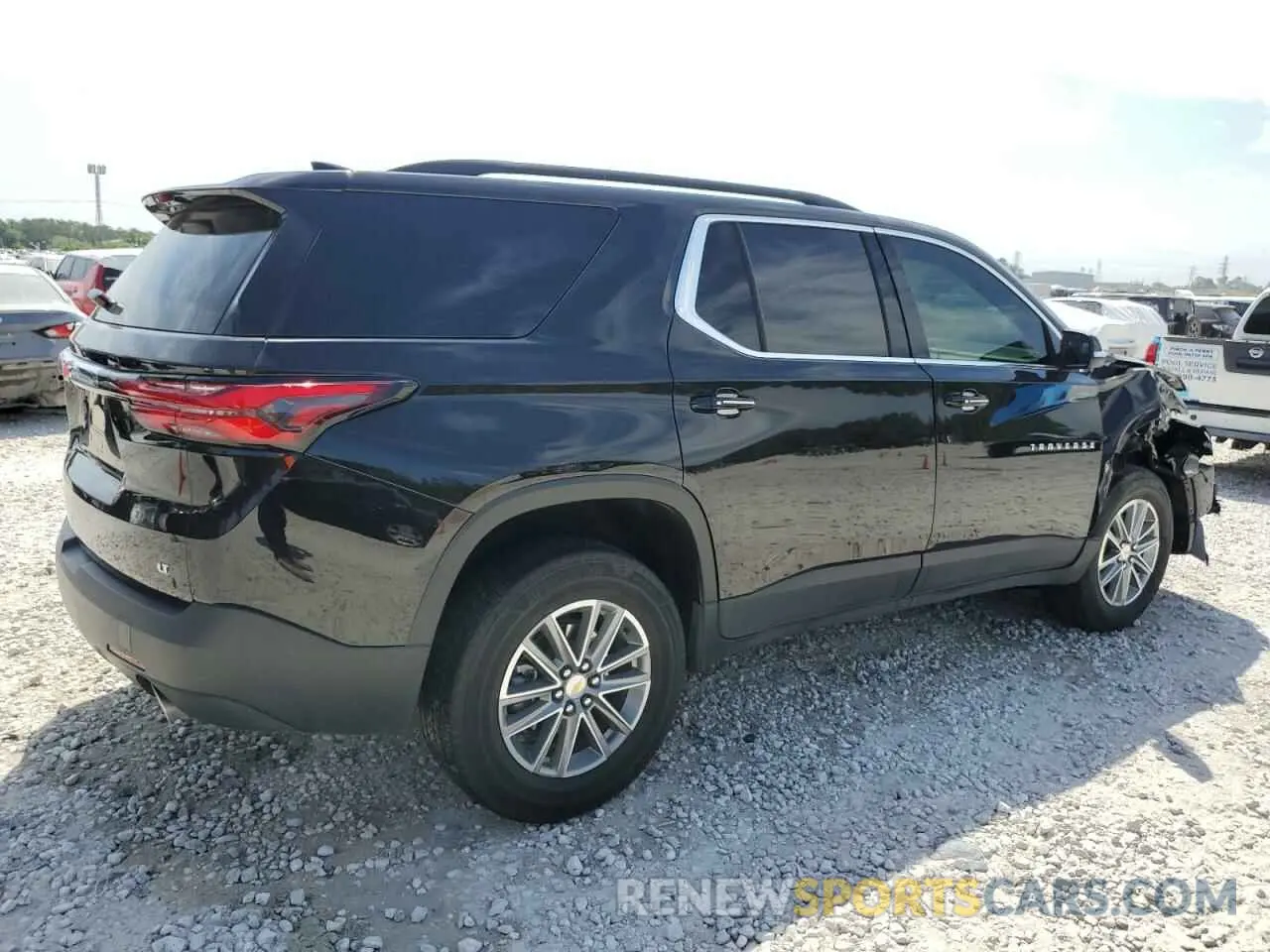 3 Photograph of a damaged car 1GNERGKW2PJ301614 CHEVROLET TRAVERSE 2023