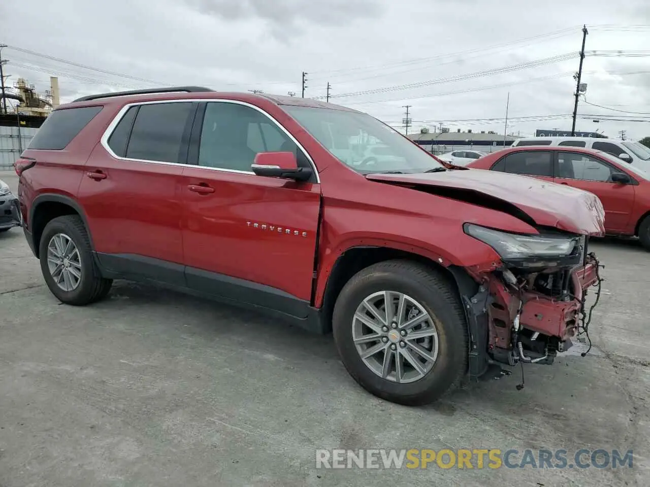 4 Photograph of a damaged car 1GNERGKW2PJ315934 CHEVROLET TRAVERSE 2023