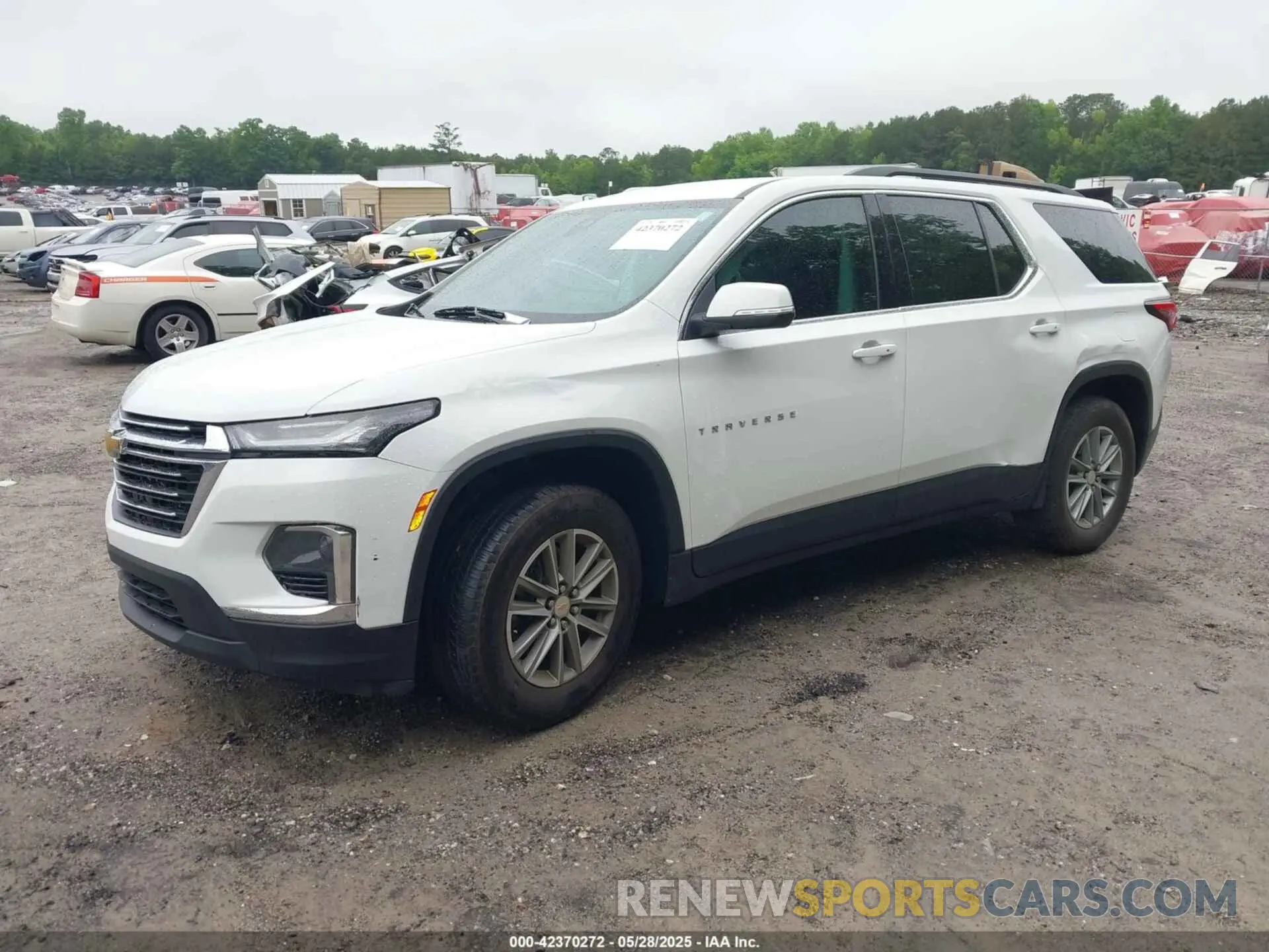 2 Photograph of a damaged car 1GNERGKW2PJ325718 CHEVROLET TRAVERSE 2023
