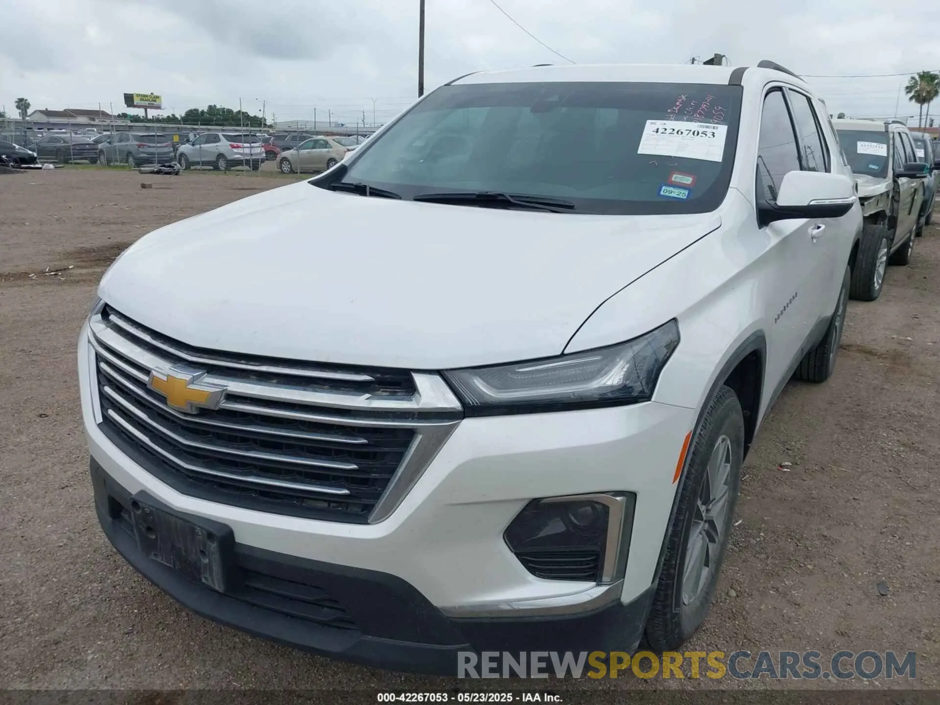 2 Photograph of a damaged car 1GNERGKW3PJ307535 CHEVROLET TRAVERSE 2023