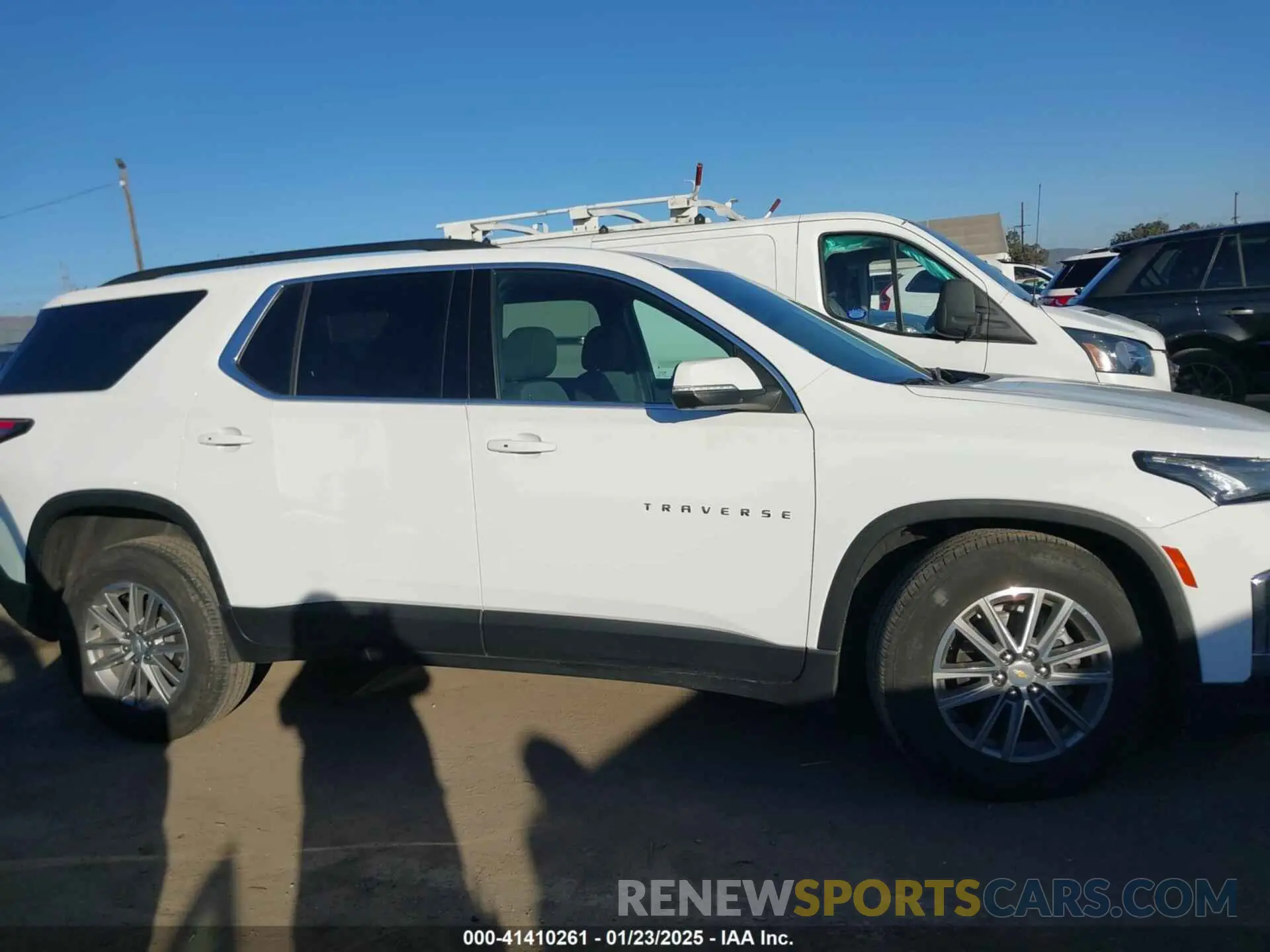 13 Photograph of a damaged car 1GNERGKW4PJ235325 CHEVROLET TRAVERSE 2023