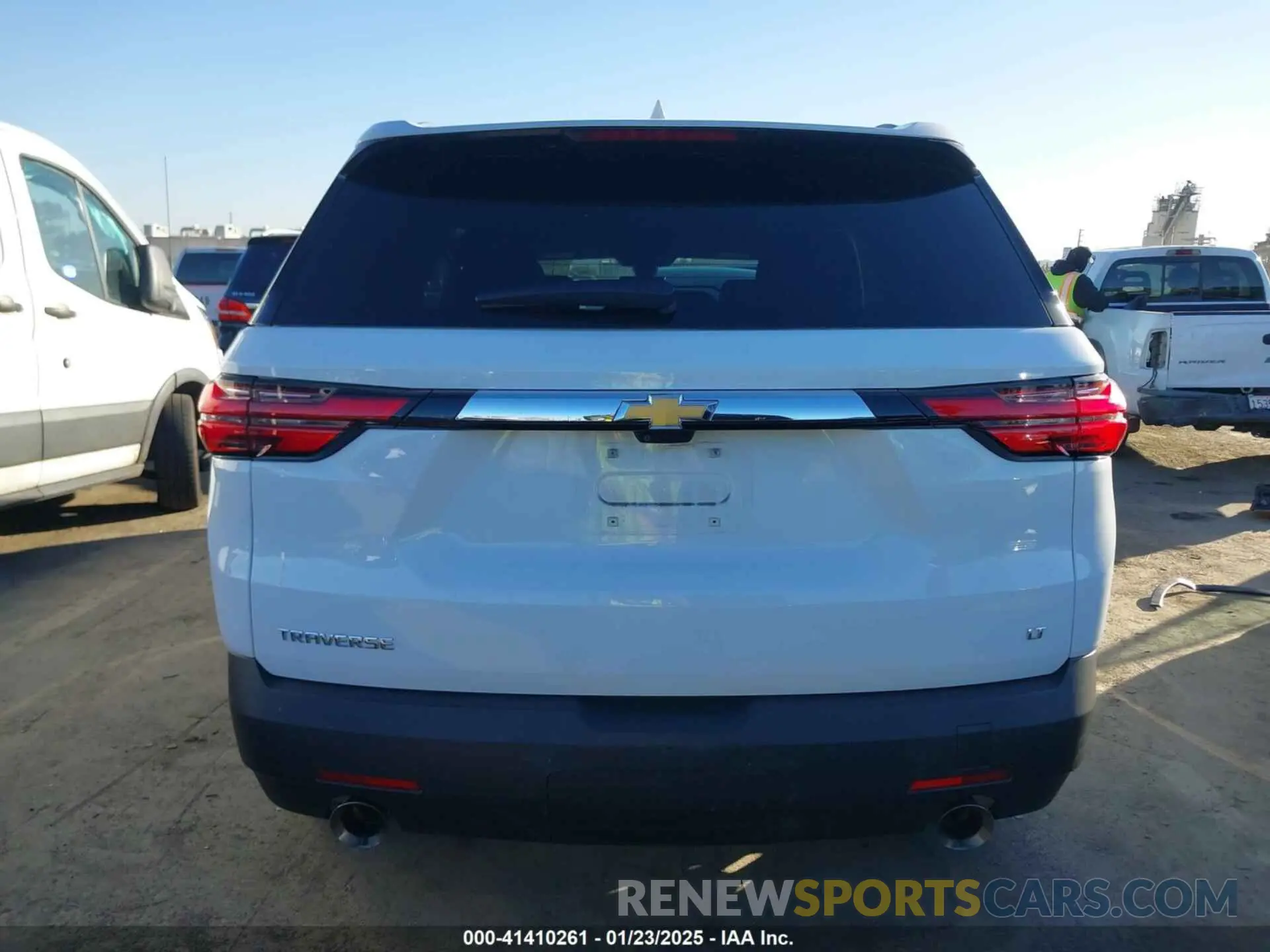 16 Photograph of a damaged car 1GNERGKW4PJ235325 CHEVROLET TRAVERSE 2023