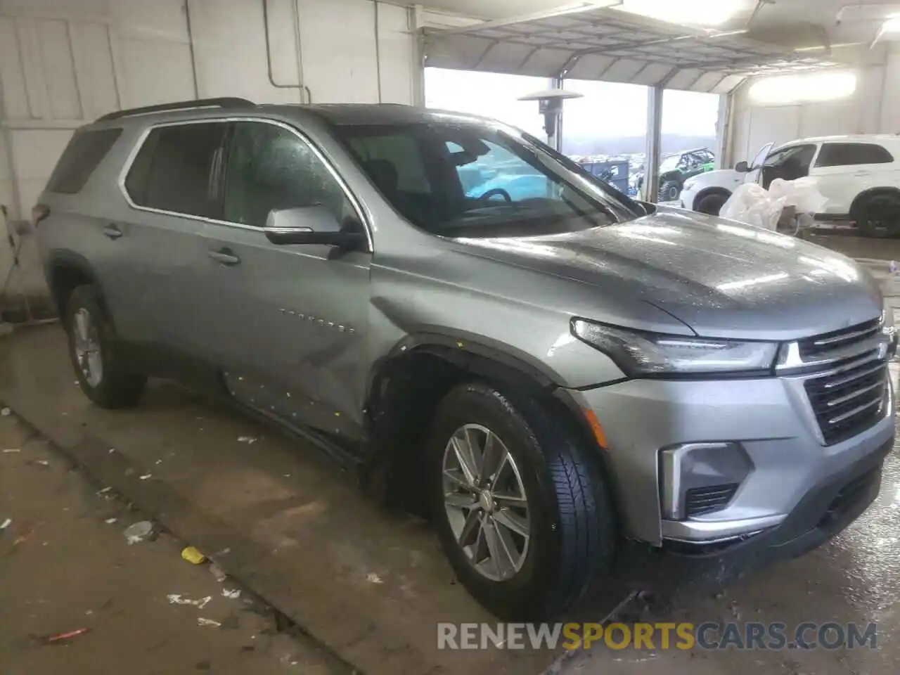 4 Photograph of a damaged car 1GNERGKW4PJ275839 CHEVROLET TRAVERSE 2023