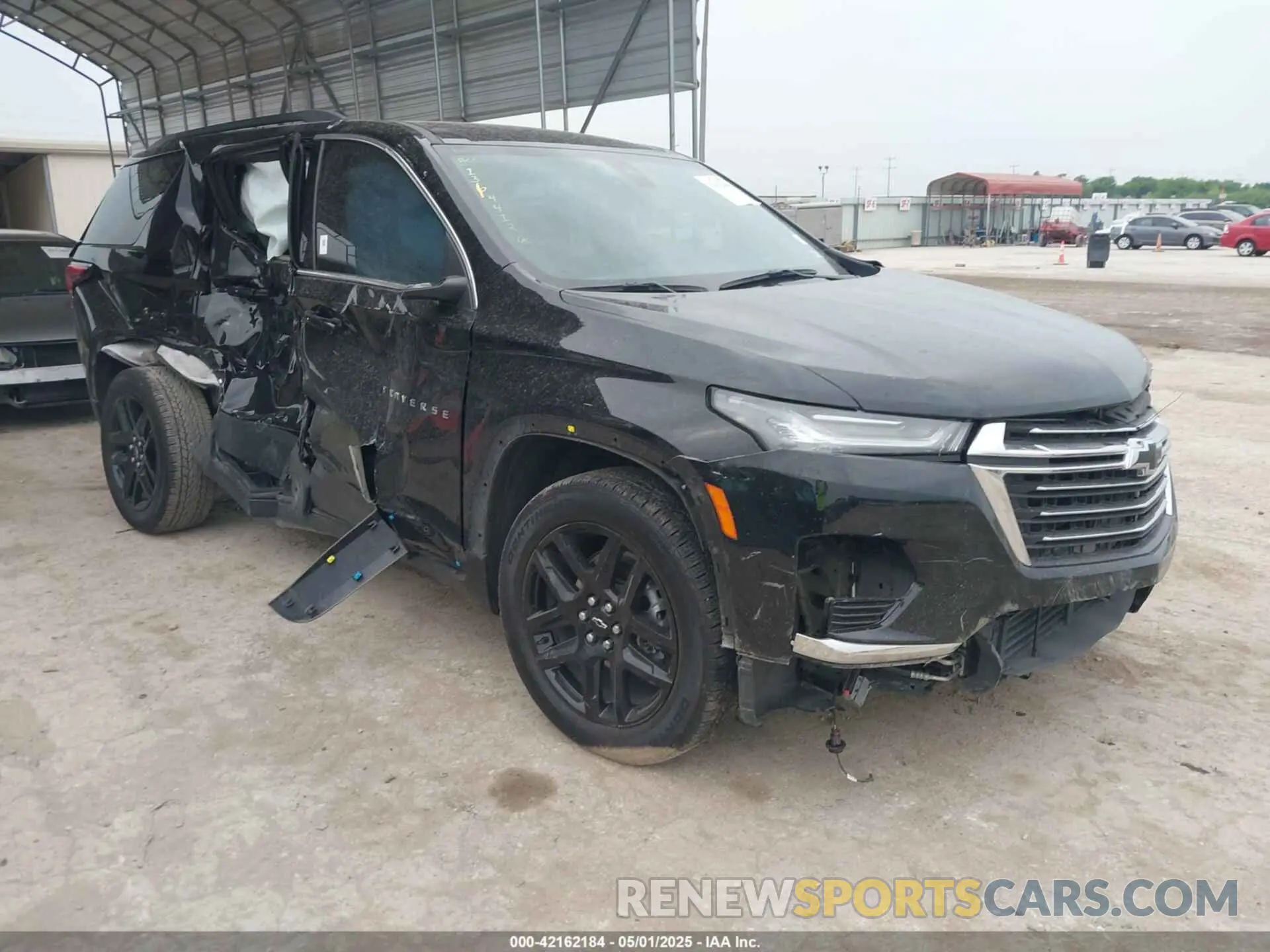 1 Photograph of a damaged car 1GNERGKW4PJ303672 CHEVROLET TRAVERSE 2023