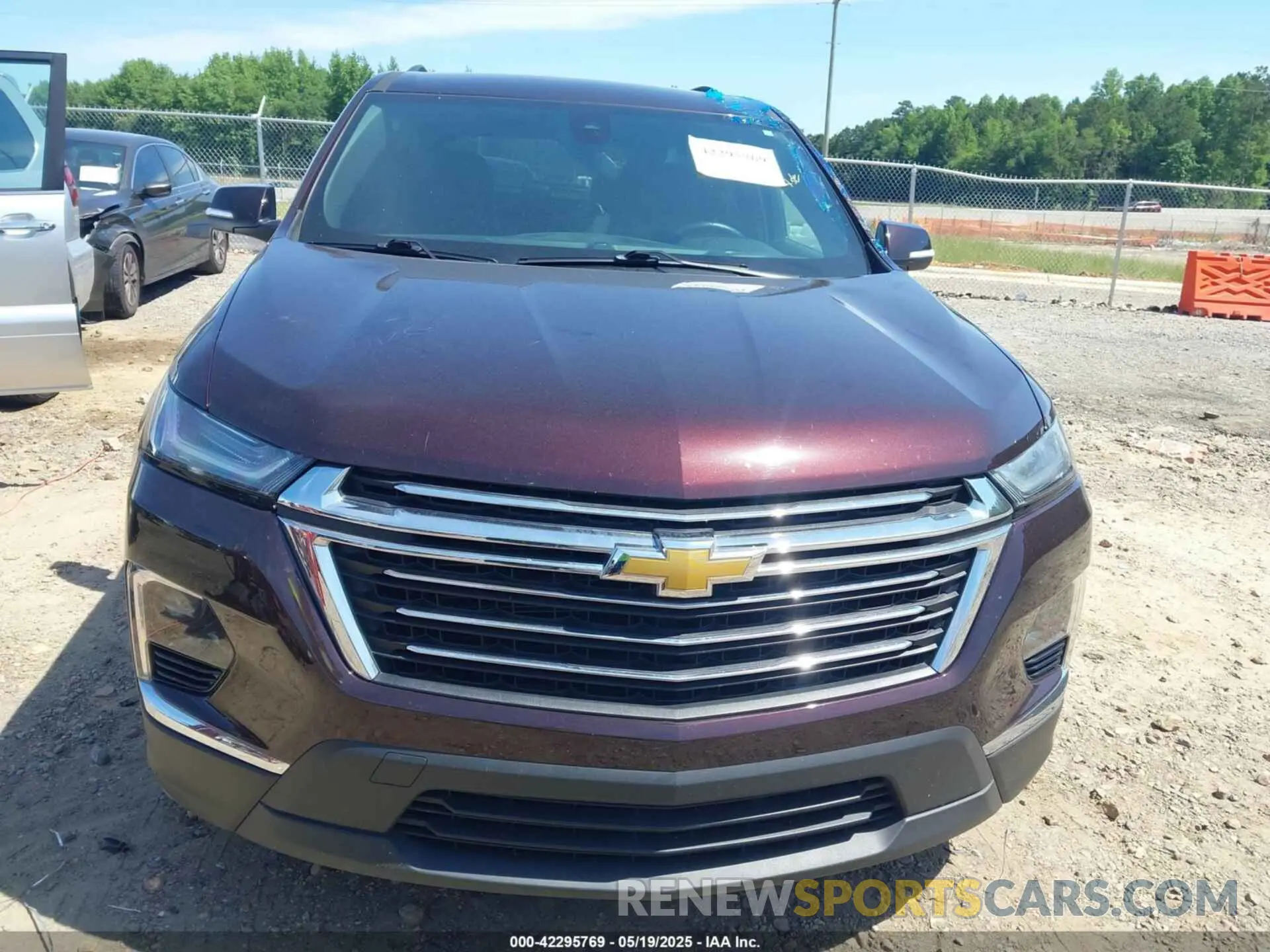 12 Photograph of a damaged car 1GNERGKW5PJ146637 CHEVROLET TRAVERSE 2023