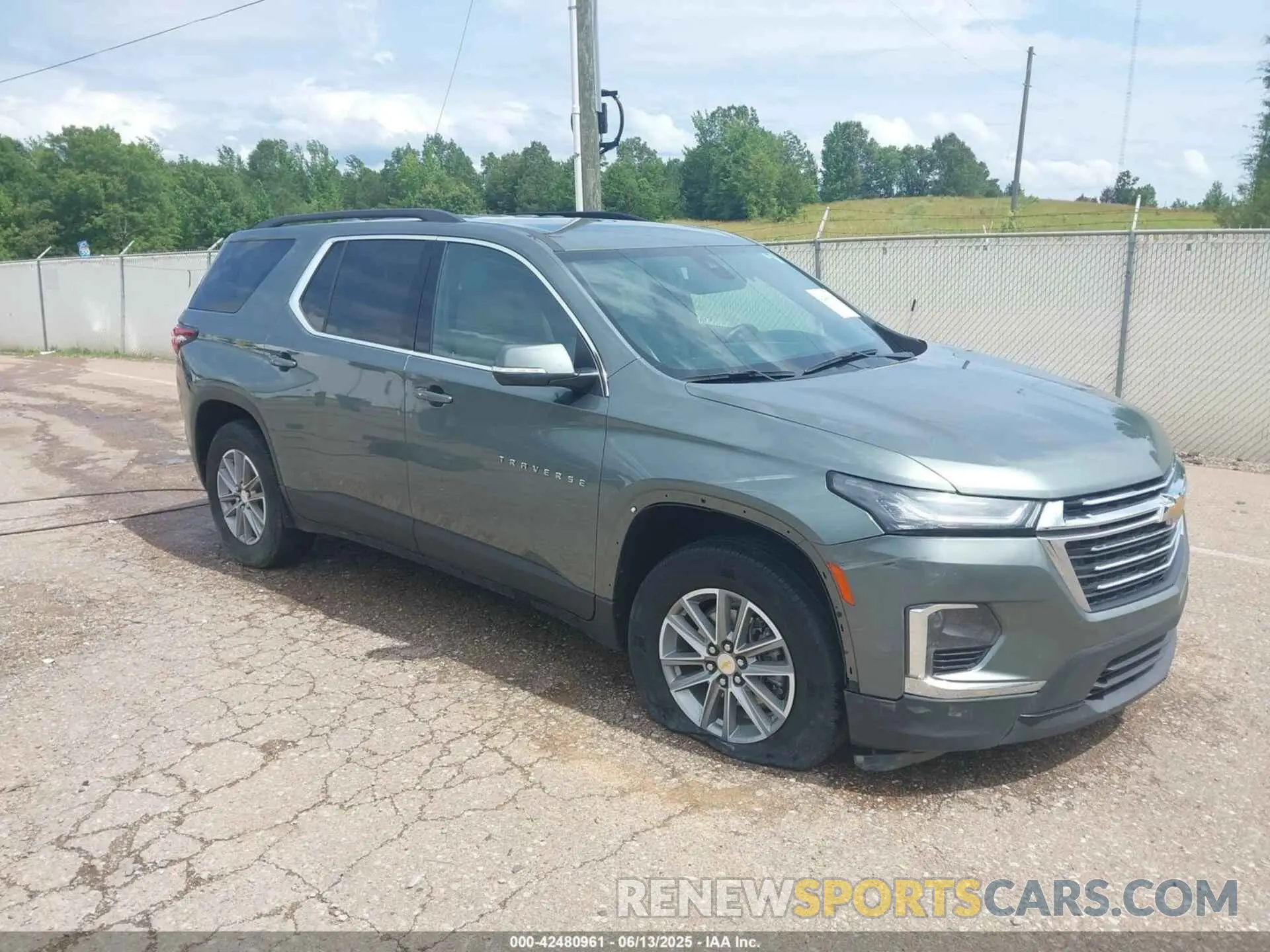1 Photograph of a damaged car 1GNERGKW5PJ181145 CHEVROLET TRAVERSE 2023