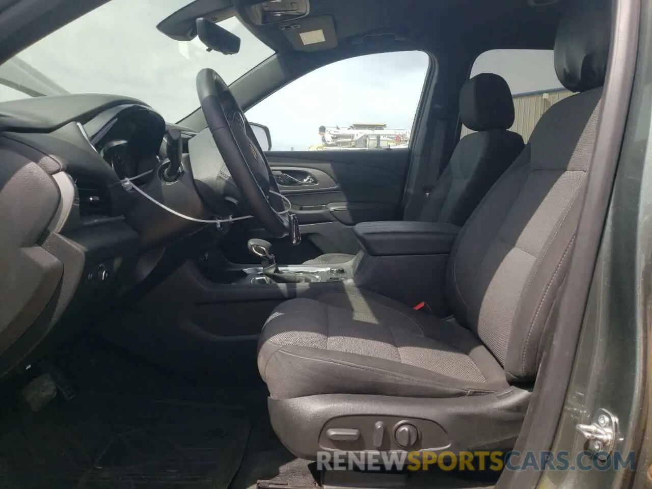 7 Photograph of a damaged car 1GNERGKW5PJ223247 CHEVROLET TRAVERSE 2023