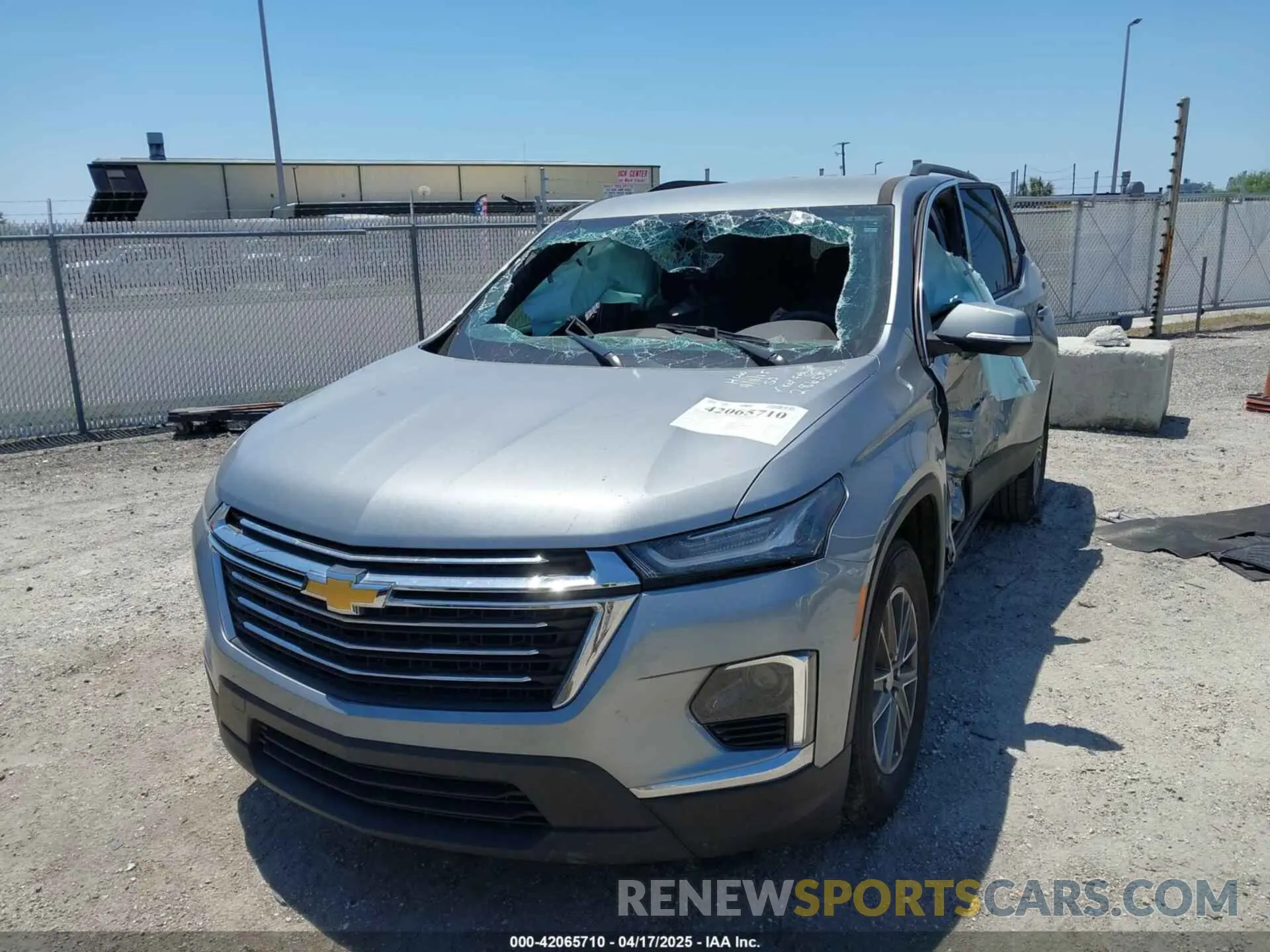 6 Photograph of a damaged car 1GNERGKW5PJ248875 CHEVROLET TRAVERSE 2023