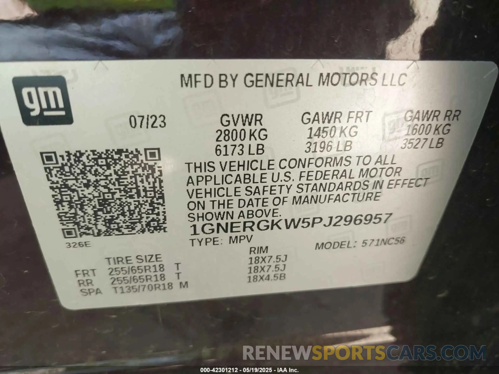 9 Photograph of a damaged car 1GNERGKW5PJ296957 CHEVROLET TRAVERSE 2023