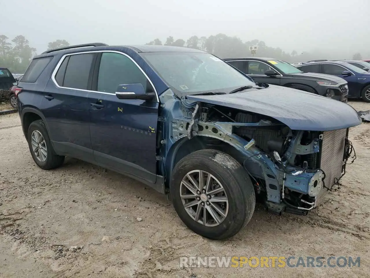 4 Photograph of a damaged car 1GNERGKW6PJ286504 CHEVROLET TRAVERSE 2023