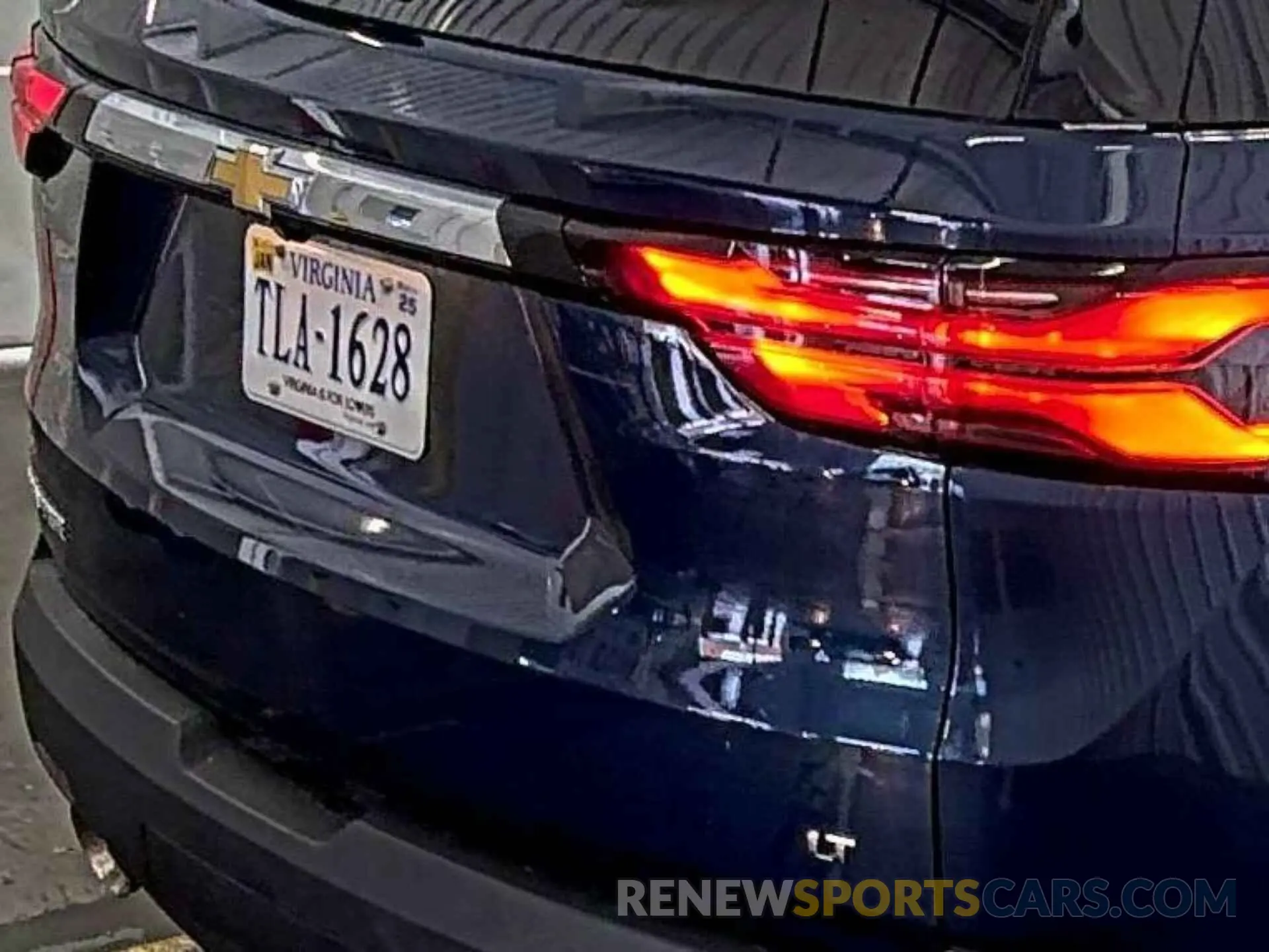 16 Photograph of a damaged car 1GNERGKW6PJ291590 CHEVROLET TRAVERSE 2023