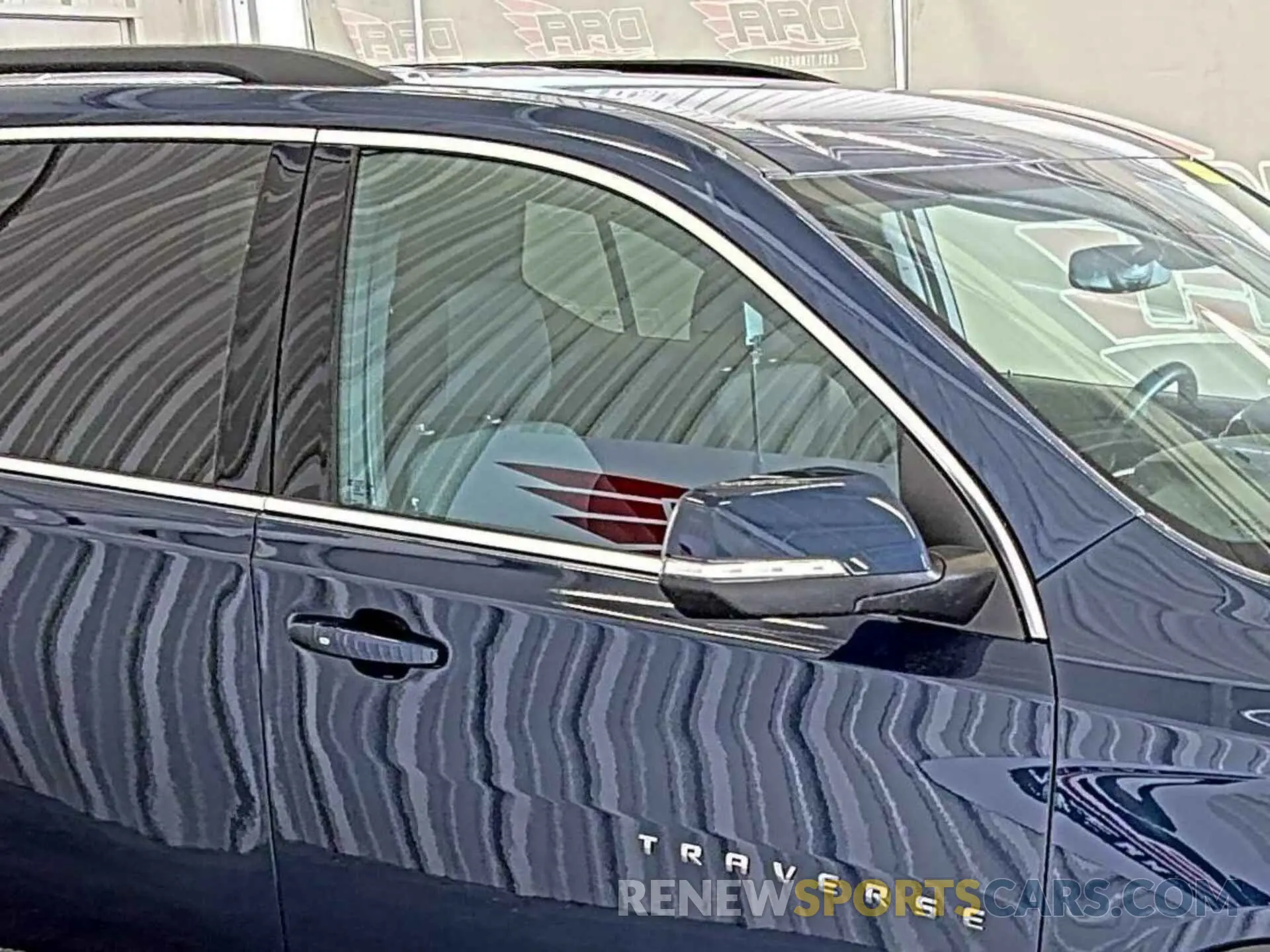 19 Photograph of a damaged car 1GNERGKW6PJ291590 CHEVROLET TRAVERSE 2023